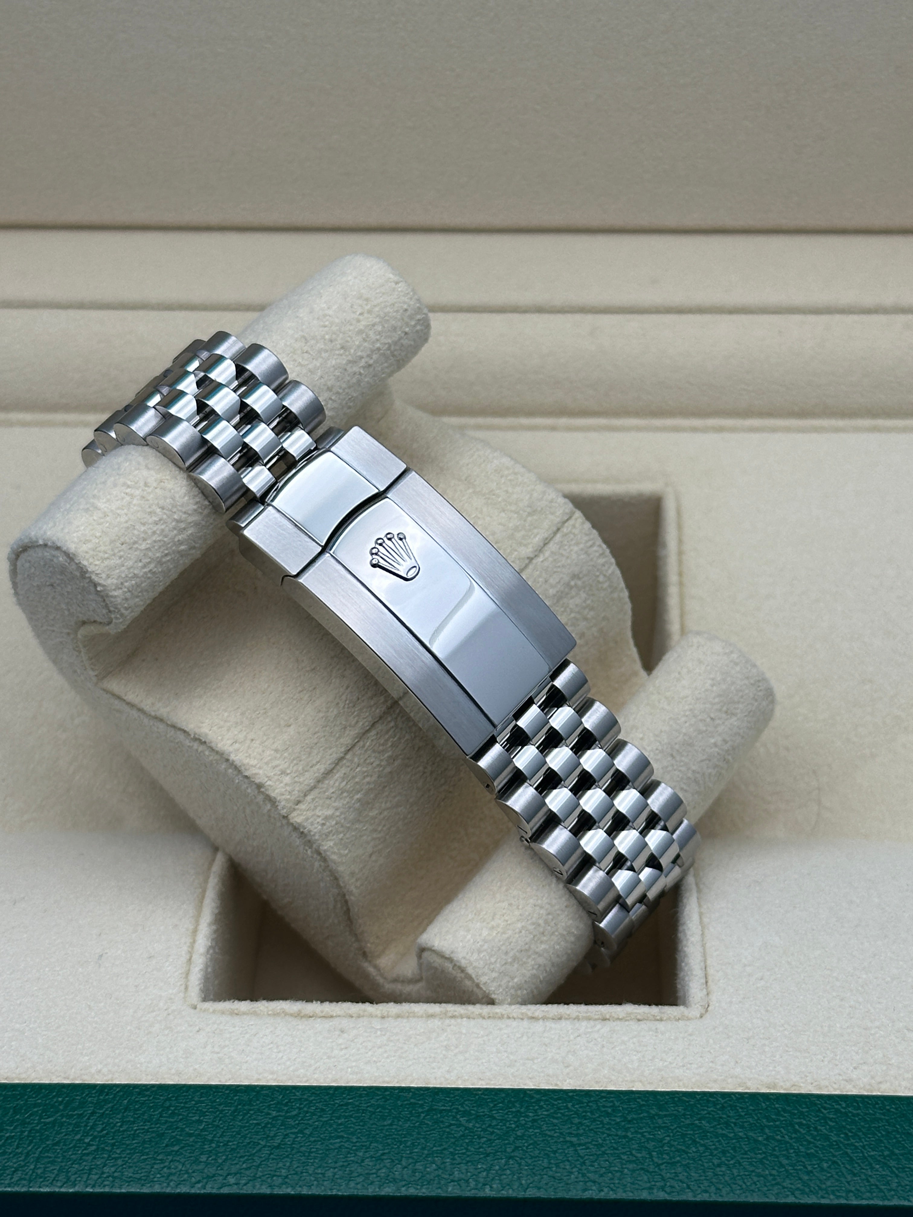 Rolex Steel Datejust 36  - White Roman Dial - Jubilee Bracelet - 126234 wrj