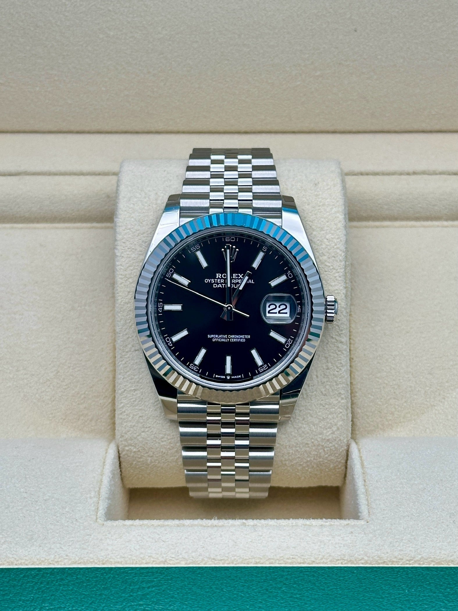 Rolex Steel and White Gold Rolesor Datejust 41  - Black Index Dial - Jubilee Bracelet - 126334 bkij