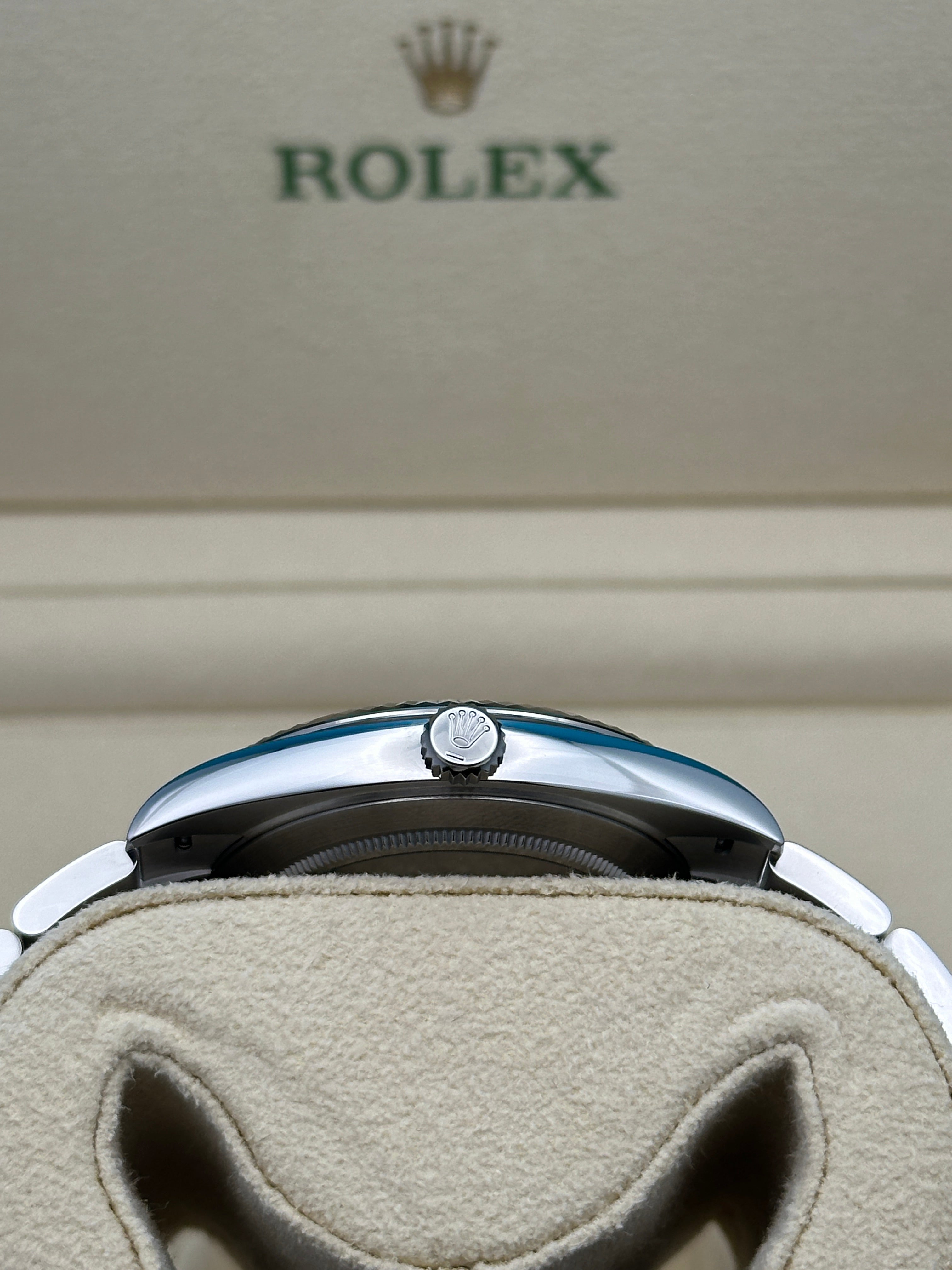 Rolex Steel and White Gold Rolesor Datejust 41  - Mint Green Index Dial - Oyster Bracelet - 126334