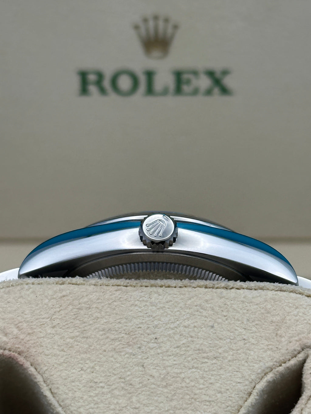 Rolex Oyster Perpetual 36  - Turquoise Blue Index Dial - Oyster Bracelet - 126000 tbio
