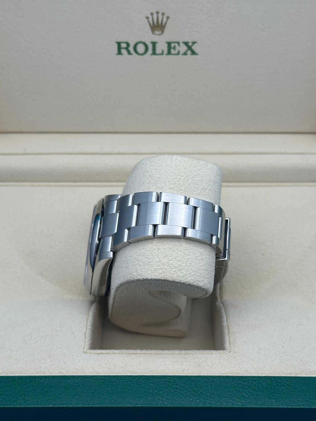 Rolex Oyster Perpetual 36  - Silver Index Dial - Oyster Bracelet - 126000 sio