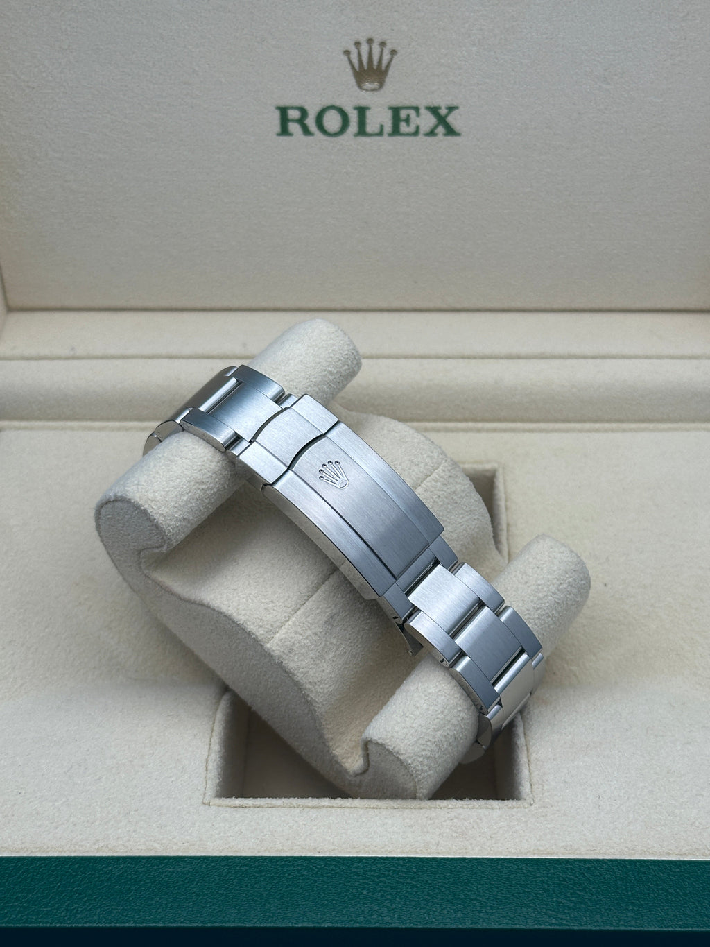 Rolex Oyster Perpetual 36  - Silver Index Dial - Oyster Bracelet - 126000 sio