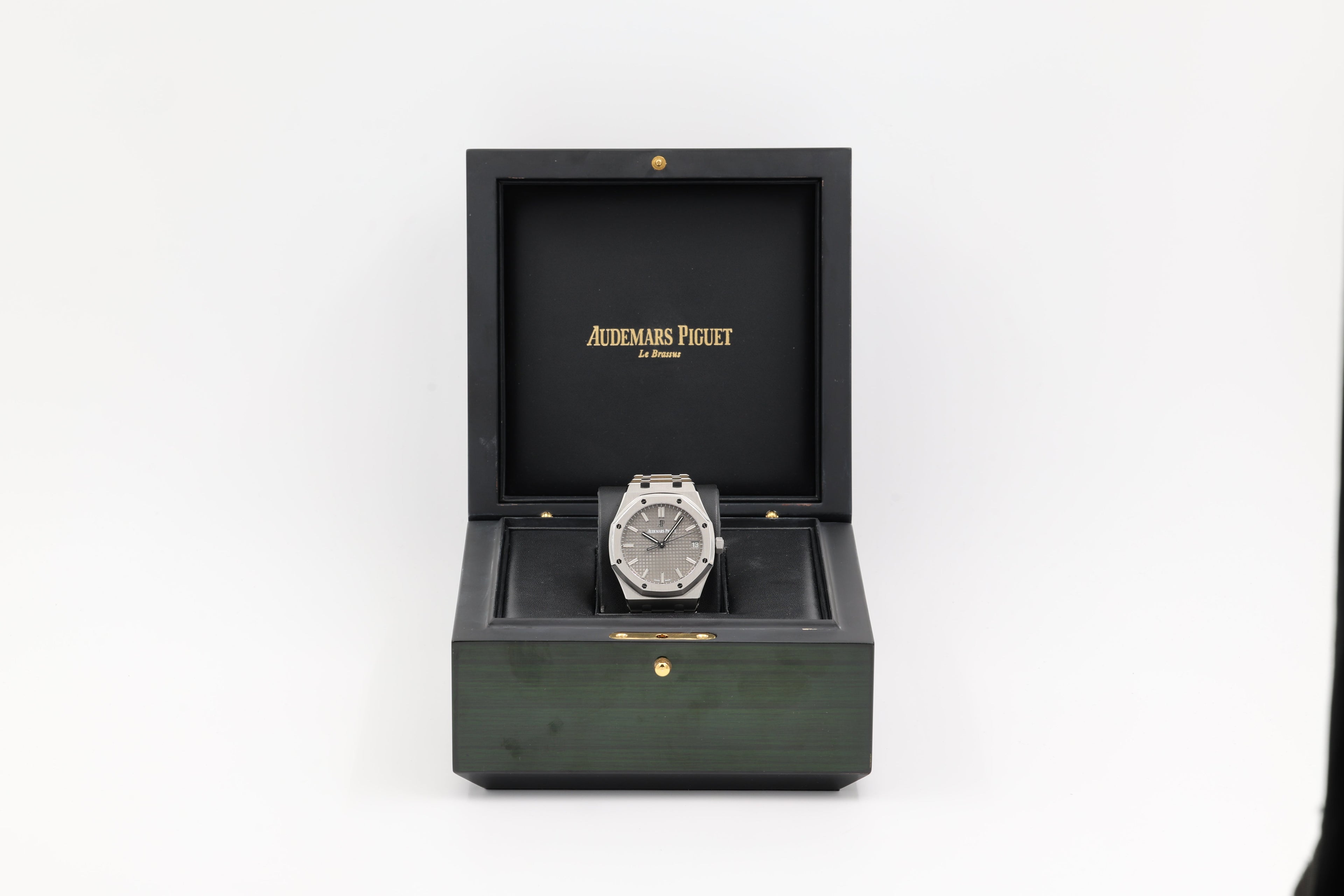 Audemars Piguet - Royal Oak - Grey Dial - 15500ST - 2020