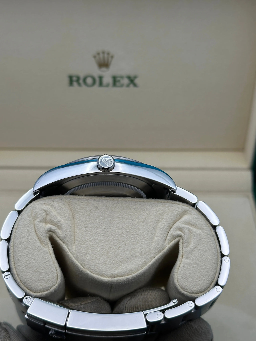 Rolex Stainless Steel Oyster Perpetual Explorer - Black Dial - Oyster Bracelet - 124270