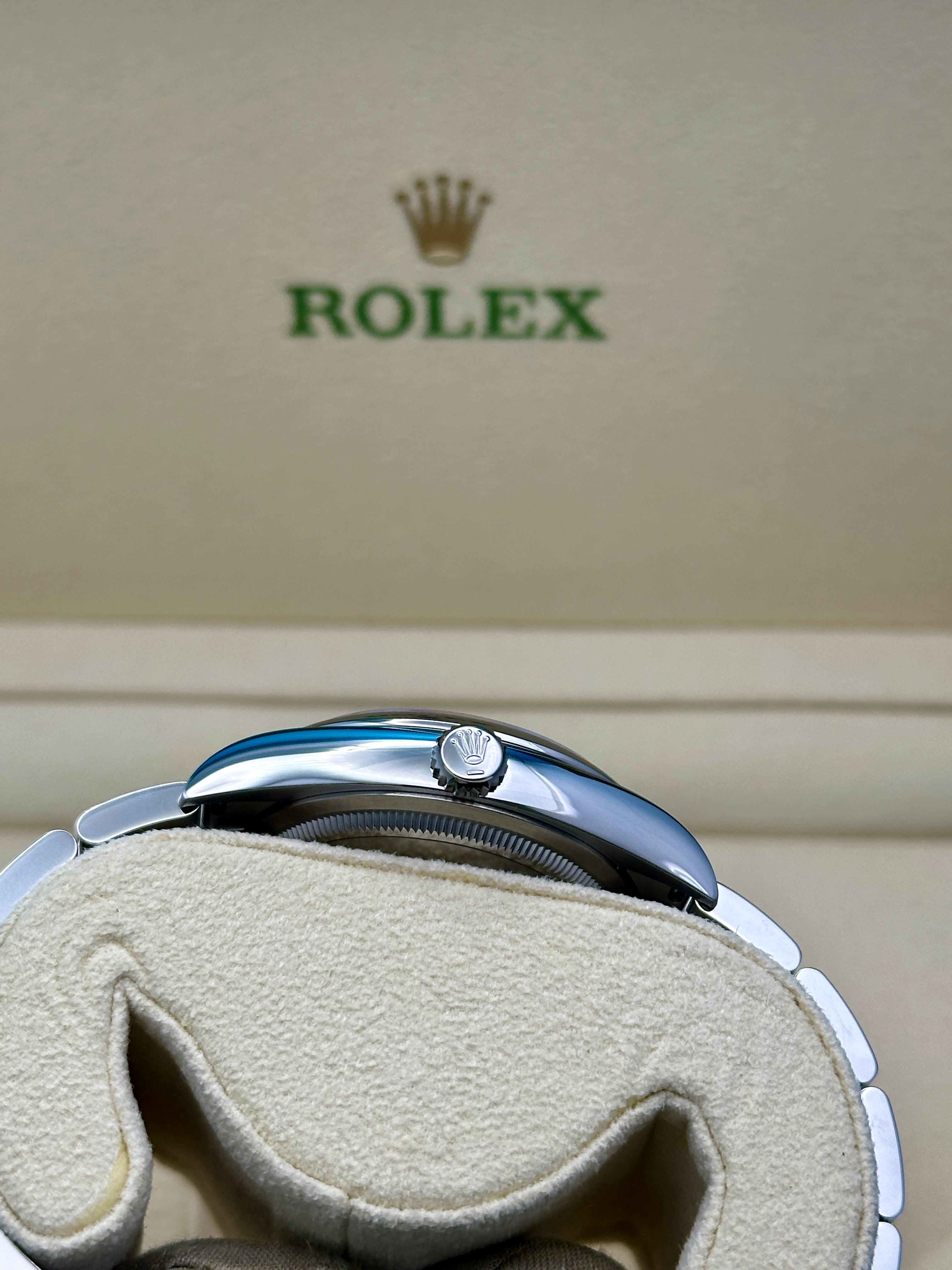 Rolex Oyster Perpetual 36 Turquoise Blue Celebration-motif Dial Stainless Steel
