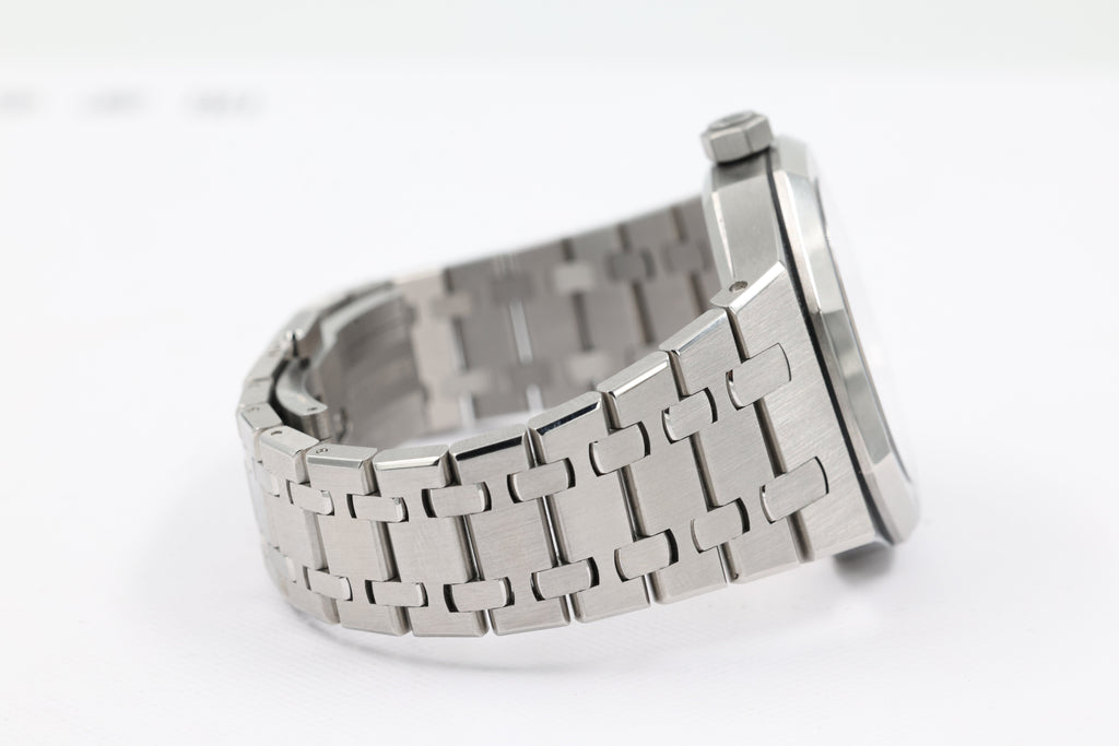 Audemars Piguet - Royal Oak Selfwinding - Grey Dial - 15450ST - 2021