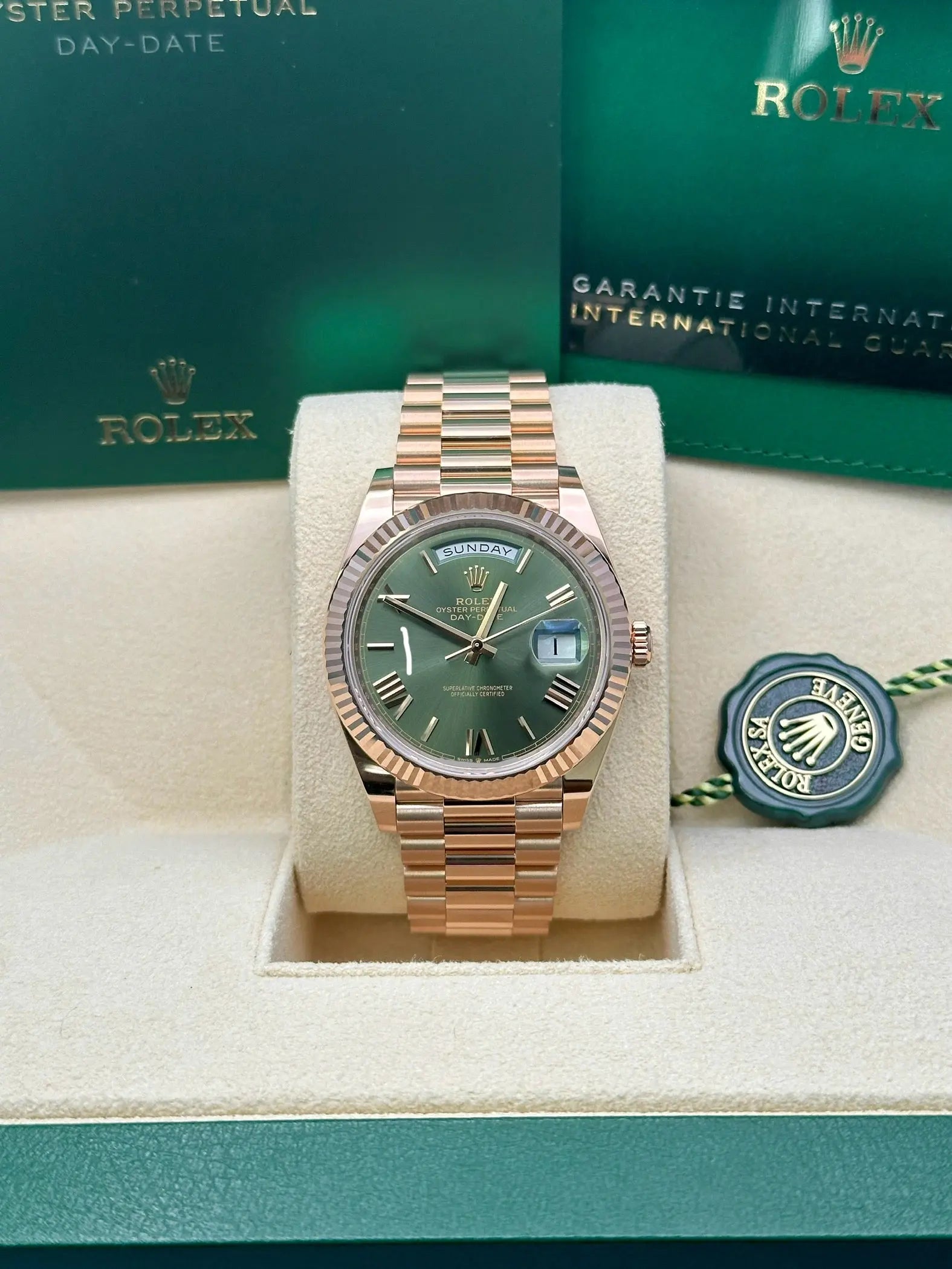 Rolex Everose Gold Day-Date 40 - Olive Green Bevelled Roman Dial - President Bracelet - 228235 ogrp