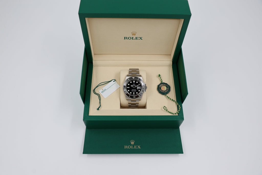 Rolex - Submariner - 126610LN - Black - Oyster