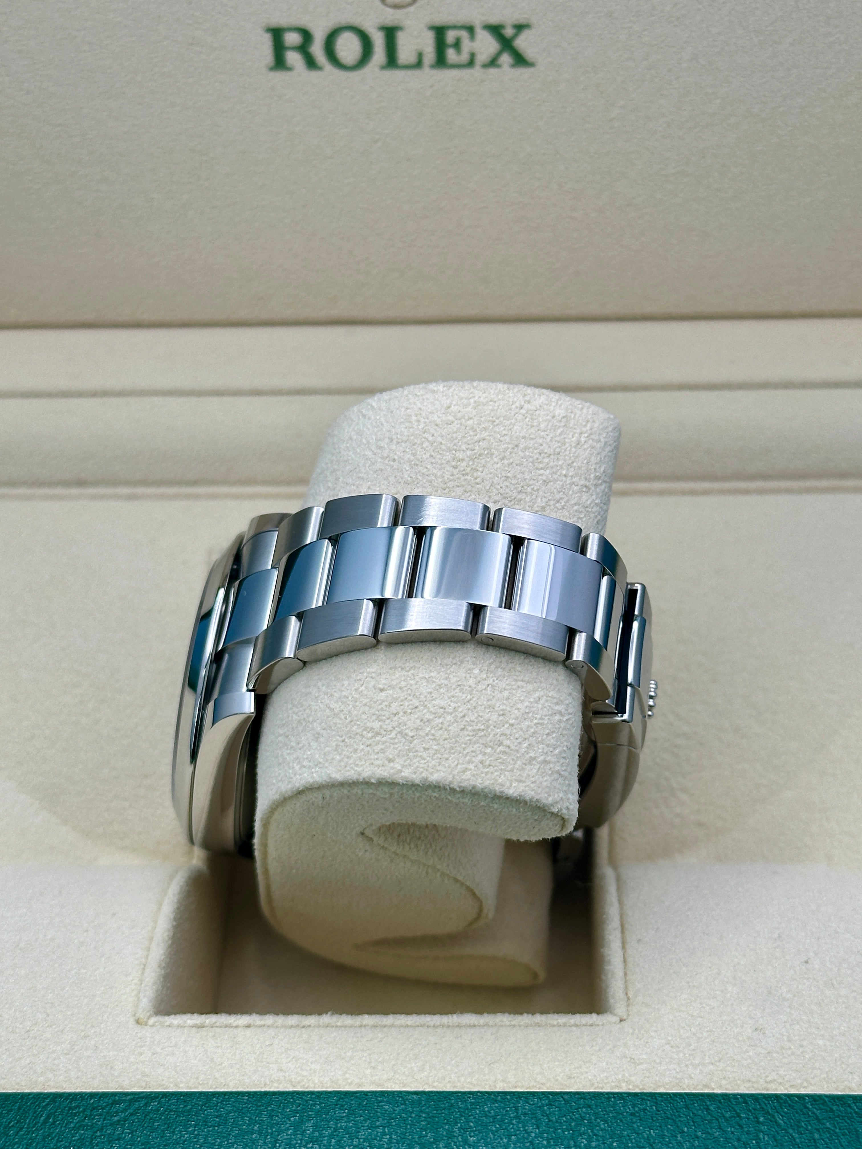 Rolex Steel and White Gold Rolesor Datejust 41  - Blue Diamond Dial - Oyster Bracelet - 126334 bldo