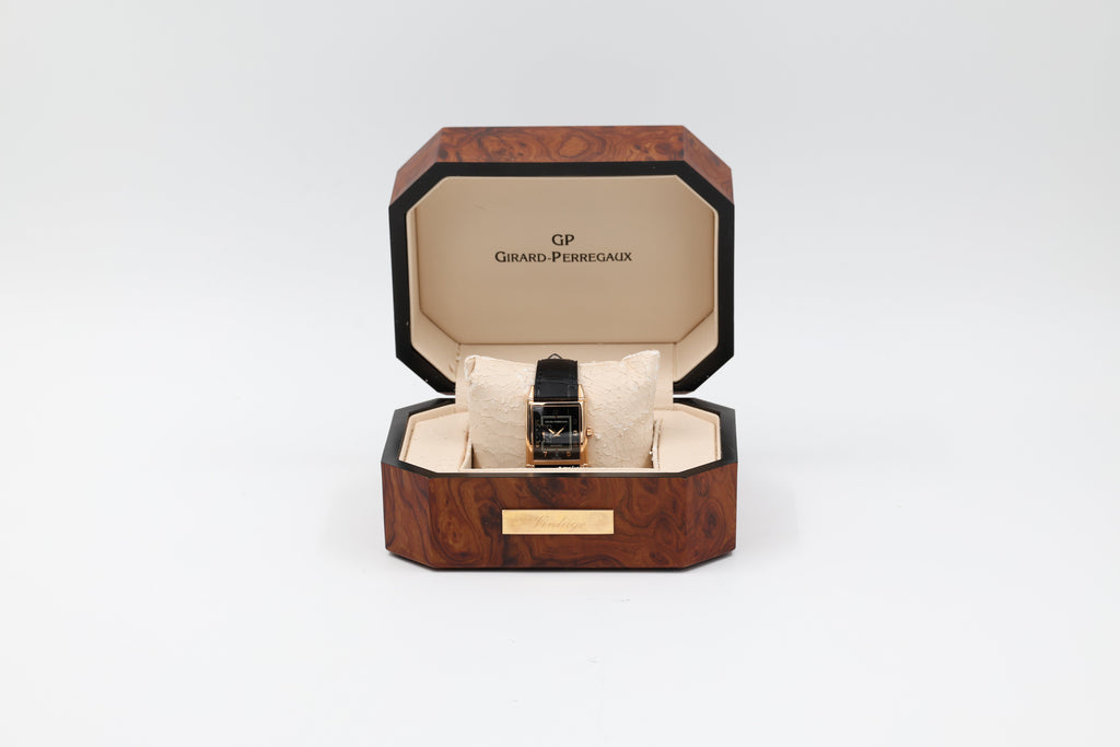 Girard-Perregaux - 1945 - Black Dial - 25960.0.52.6756 - 2002