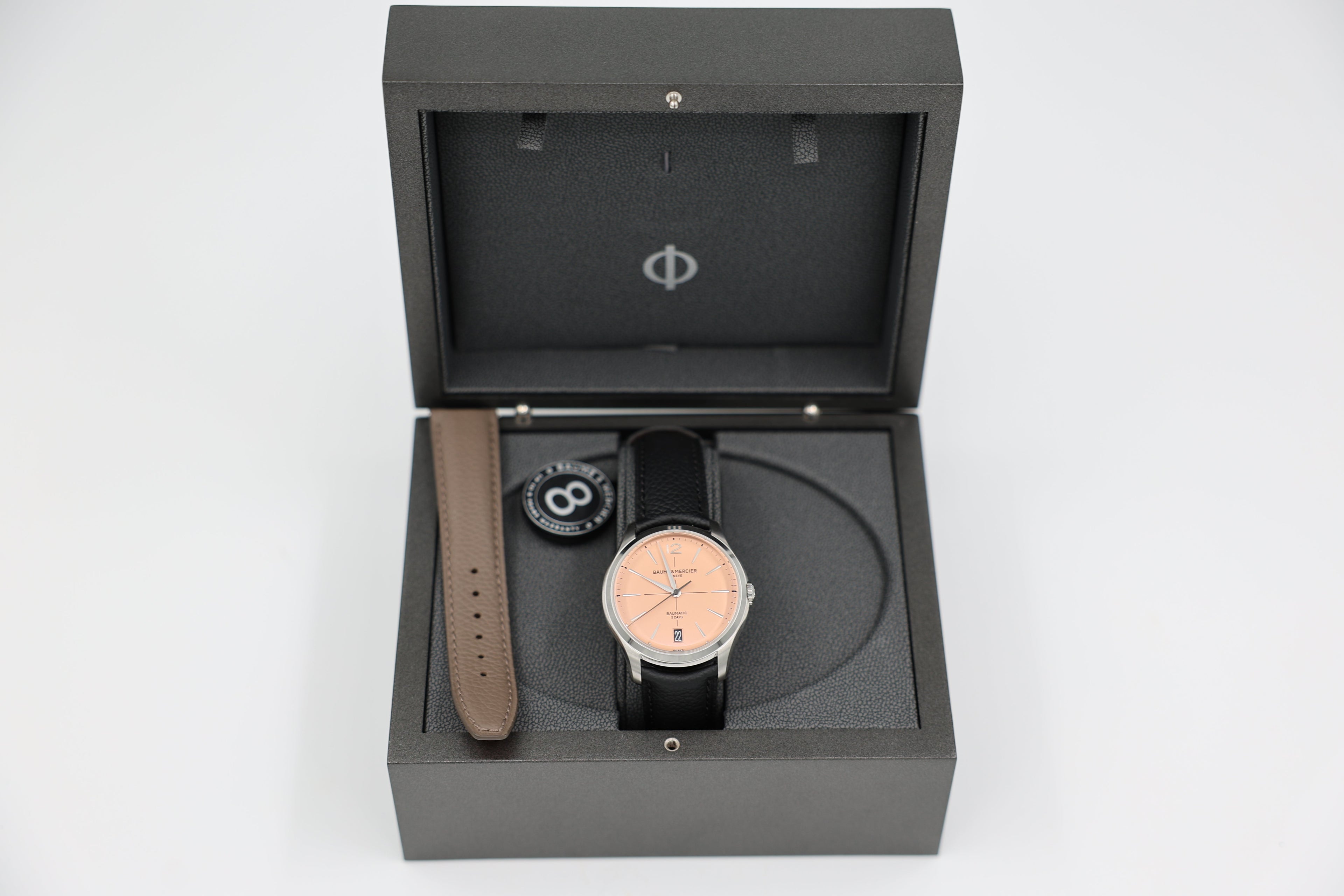 Baume & Mercier - Clifton - M0A10778 - Salmon Dial