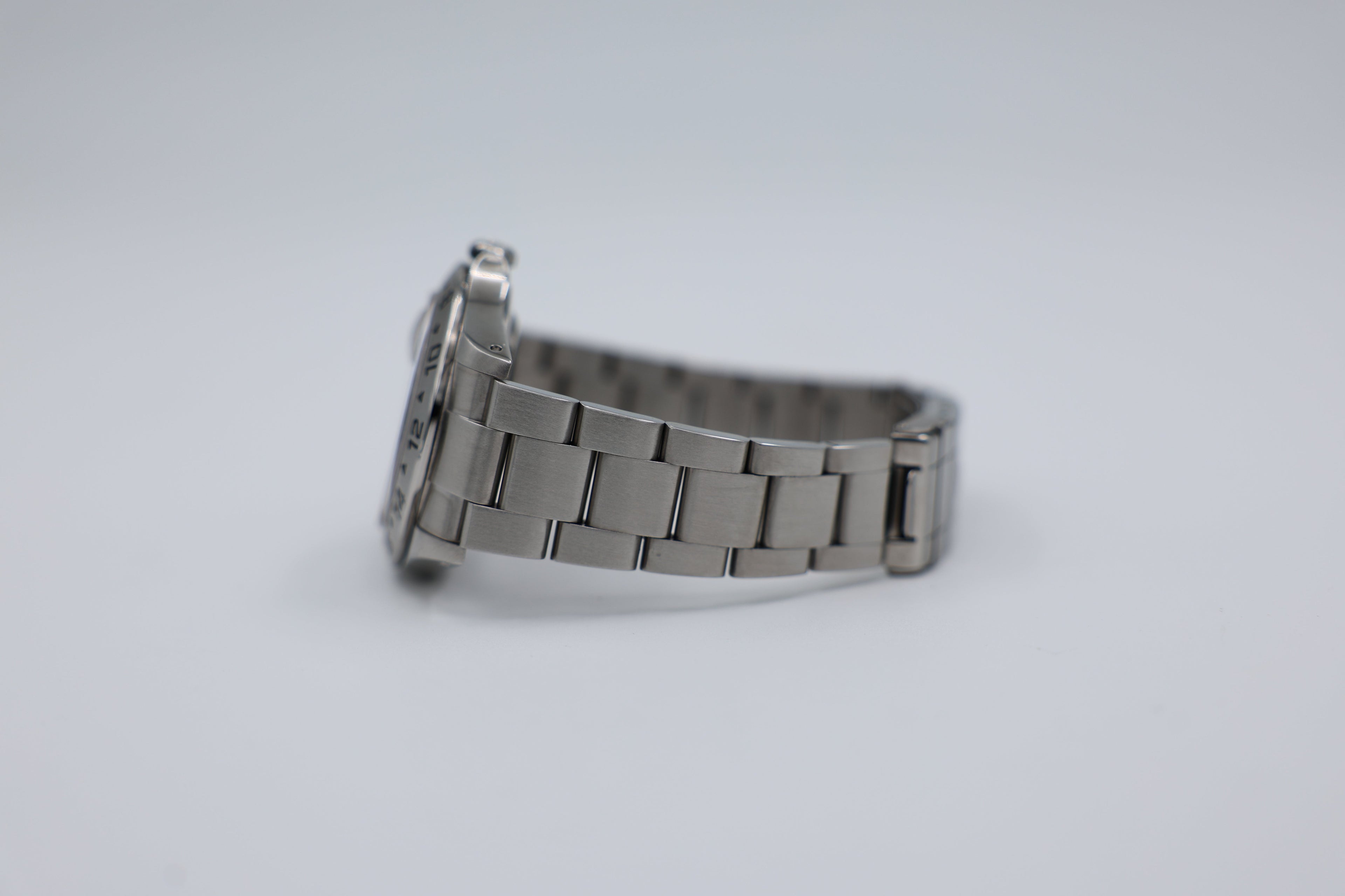 Rolex - Explorer 2 - 16570 - Black Dial - 2002