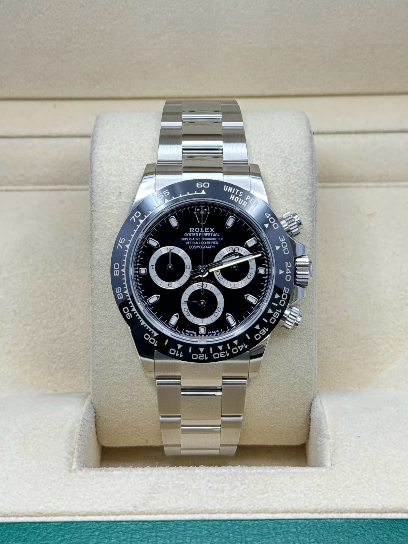 Rolex Steel  Daytona 40  - Black Index Dial - 116500LN bk