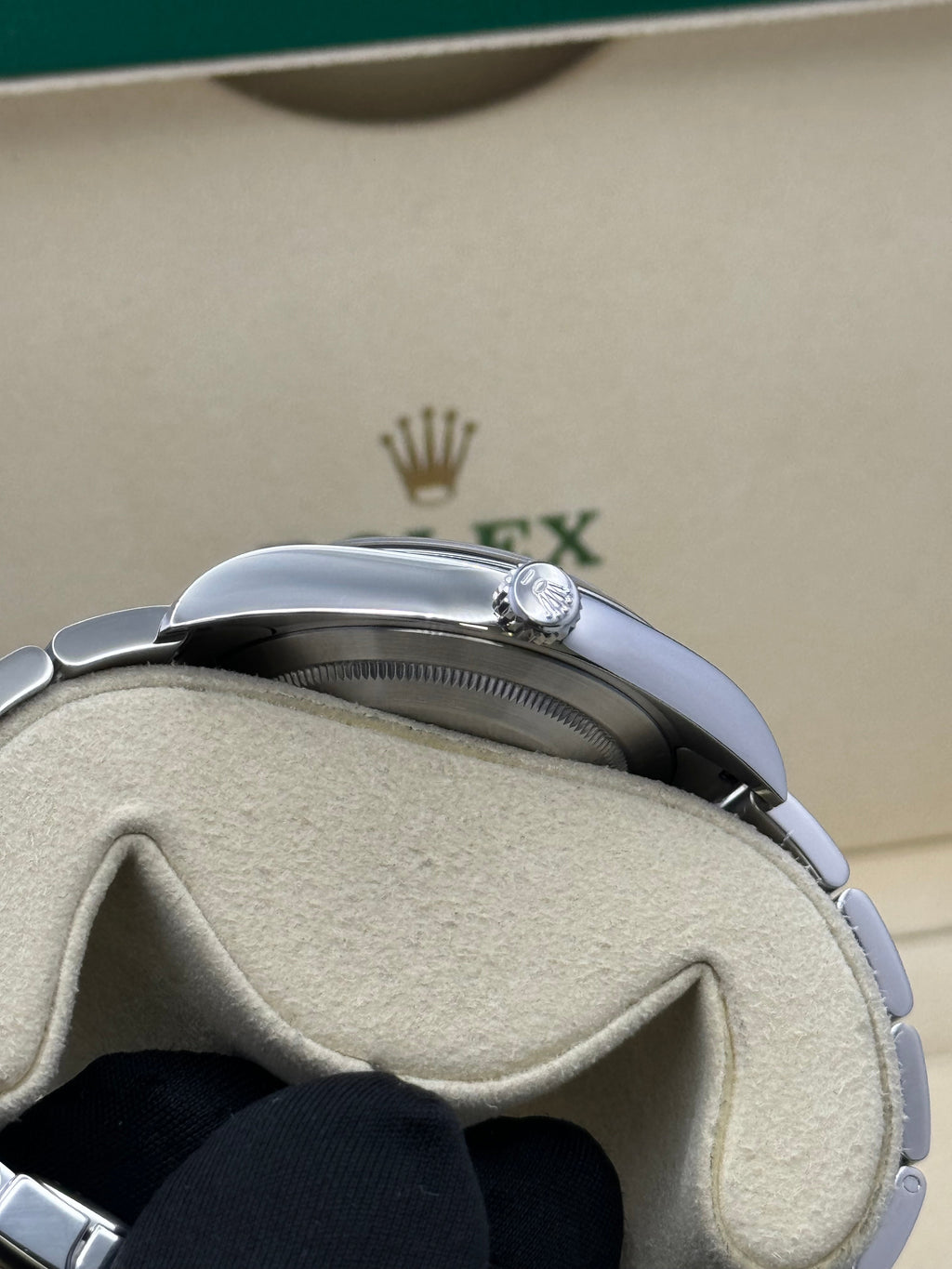 Rolex Steel Oyster Perpetual 39  - Red Grape Index Dial - 114300 rgio