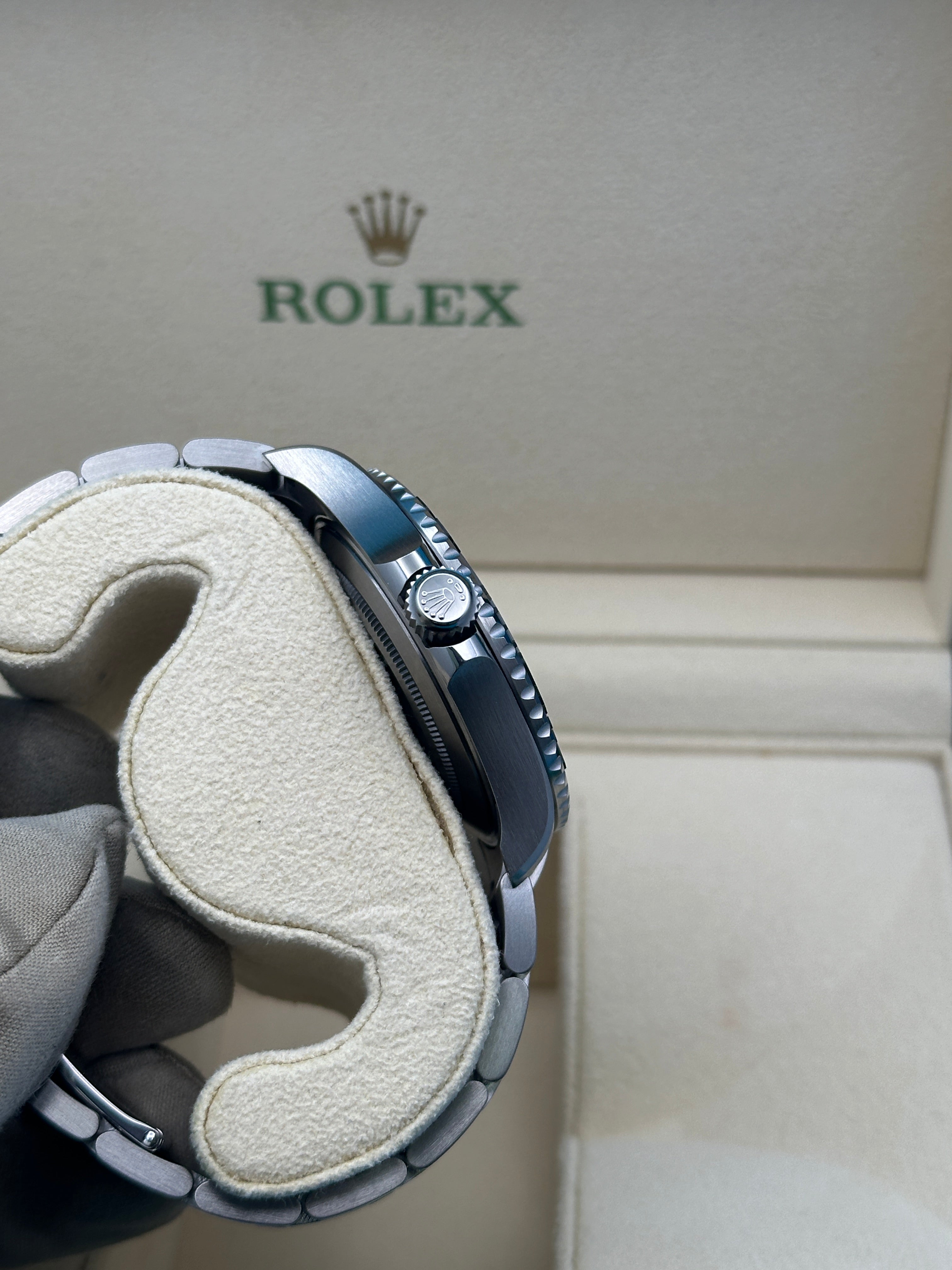Rolex Rlx Titanium Yacht-Master 42  - Bidirectional Rotatable Bezel - Black Dial - Oyster Bracelet