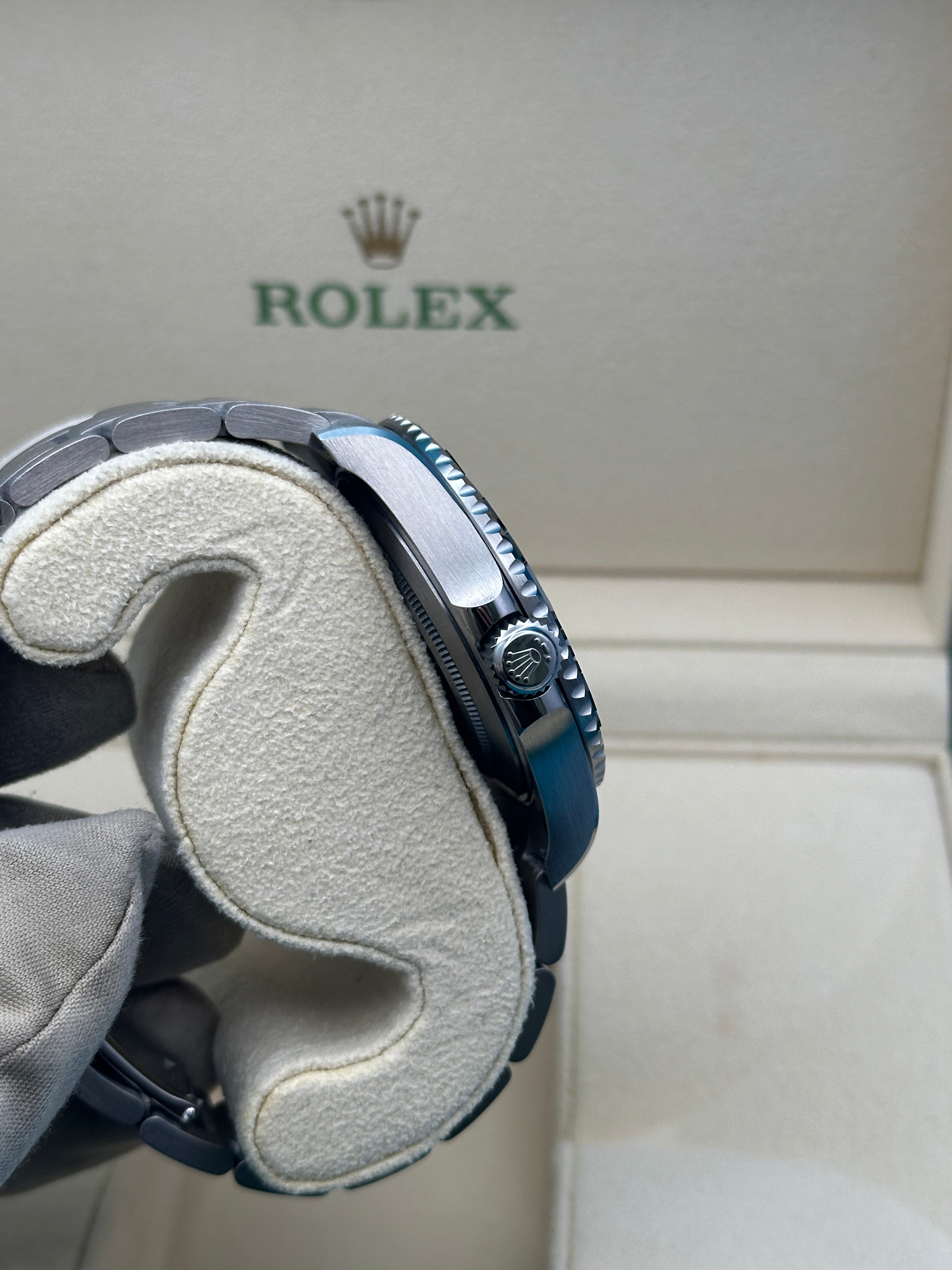 Rolex Rlx Titanium Yacht-Master 42  - Bidirectional Rotatable Bezel - Black Dial - Oyster Bracelet