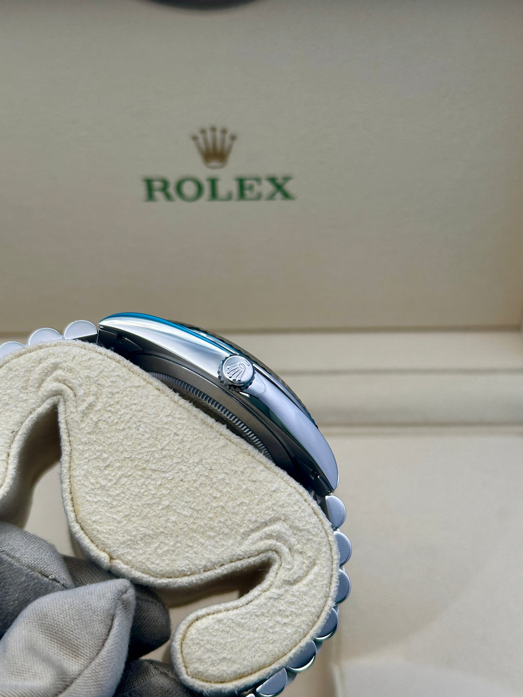 Rolex Steel and White Gold Rolesor Datejust 41  - Wimbledon Dial - Jubilee Bracelet - 126334 slgrj