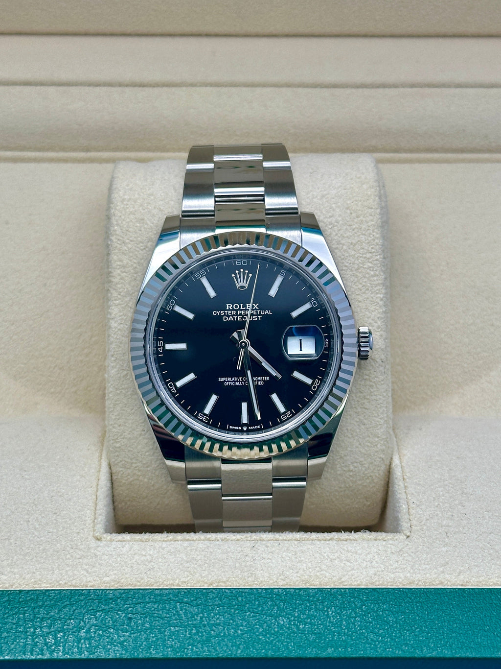 Rolex Steel and White Gold Rolesor Datejust 41  - Black Index Dial - Oyster Bracelet - 126334 bkio
