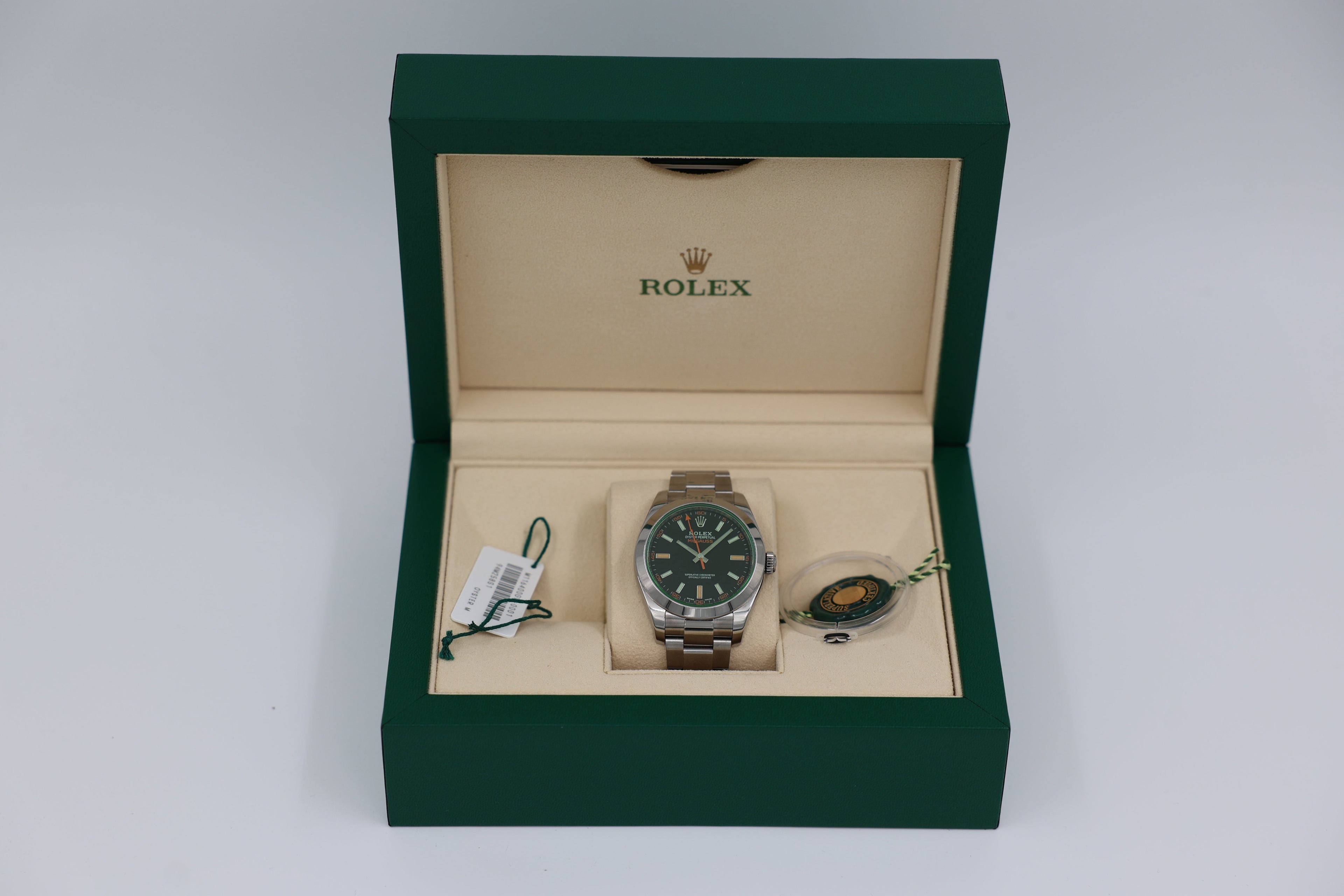 Rolex - Milgauss - 116400GV - Dial Black - 2022