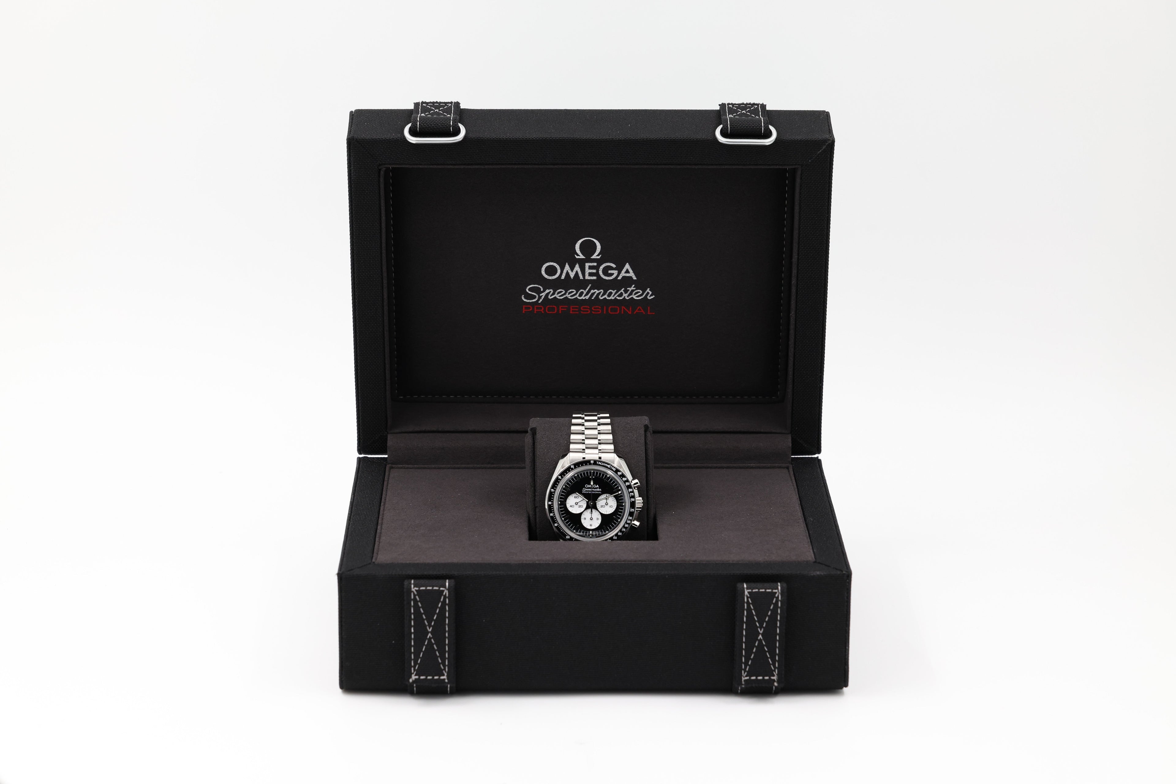 Omega - Speedmaster Professional Moonwatch - "Reverse Panda" - 310.30.42.50.01.004 - 2026