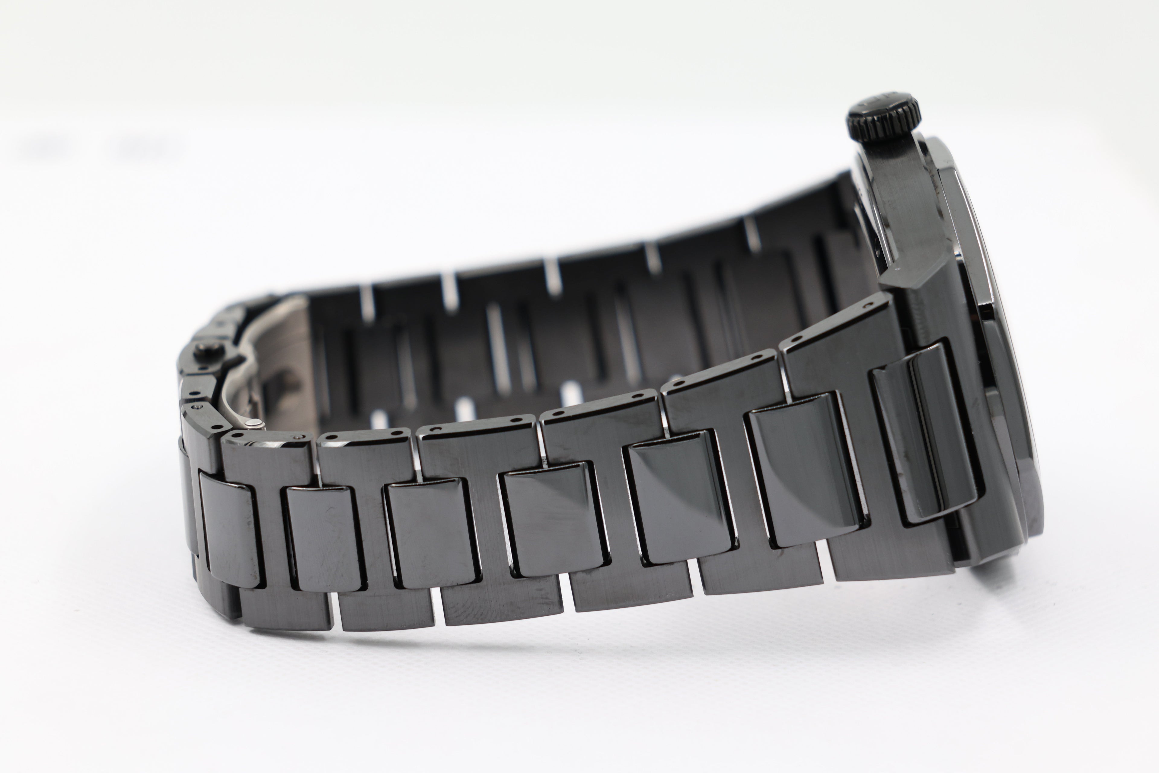 Girard-Perregaux - Laureato Black Ceramic - Black Skeleton Dial - 81015-32-001-32A - 2022