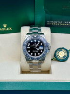Rolex Steel GMT-Master II 40  - Black And Grey Bruce Wayne Bezel - Black Dial - Oyster Bracelet - 126710GRNR