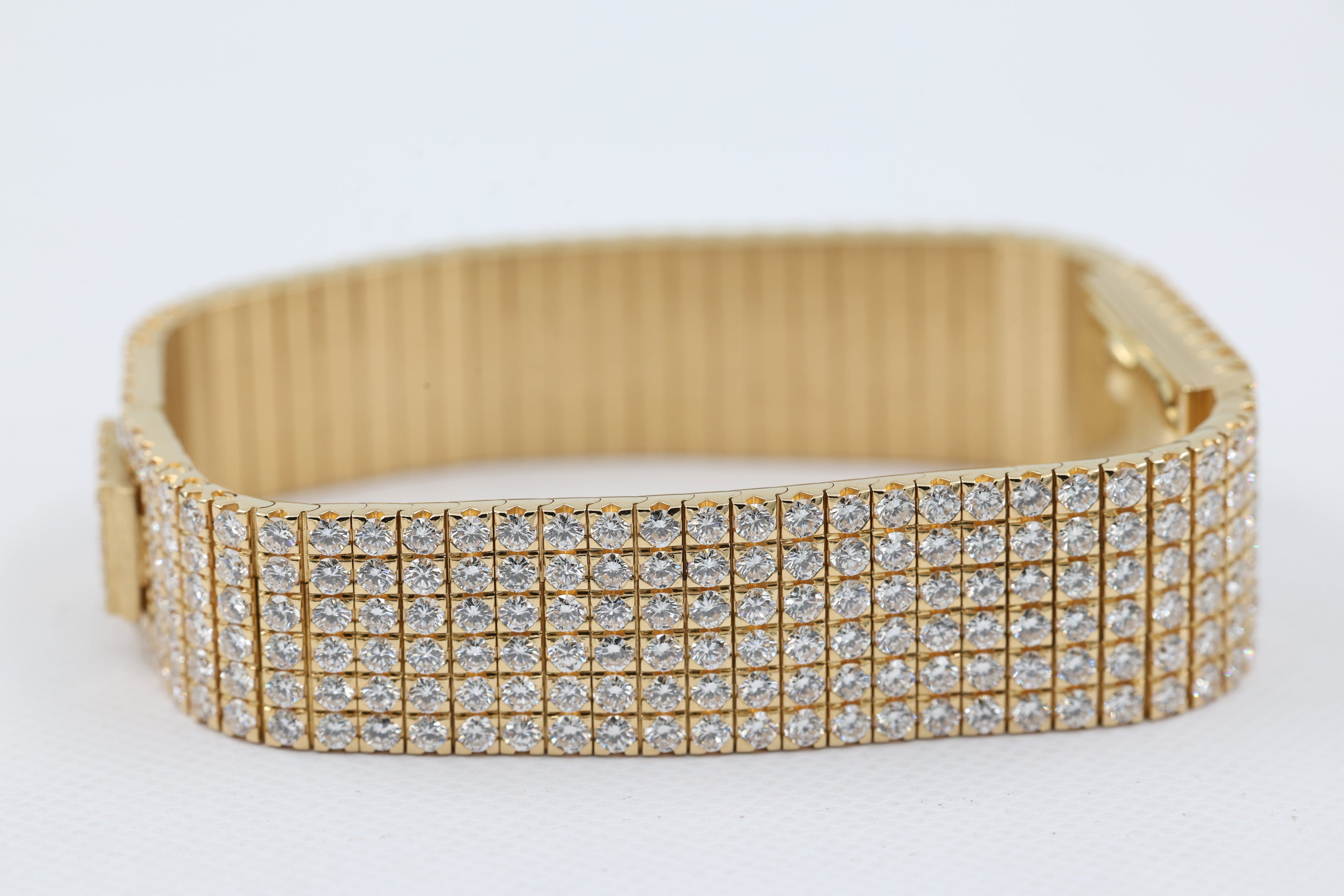 Piaget - Polo - Pave Diamond Dial - 15201 C626 - 1995