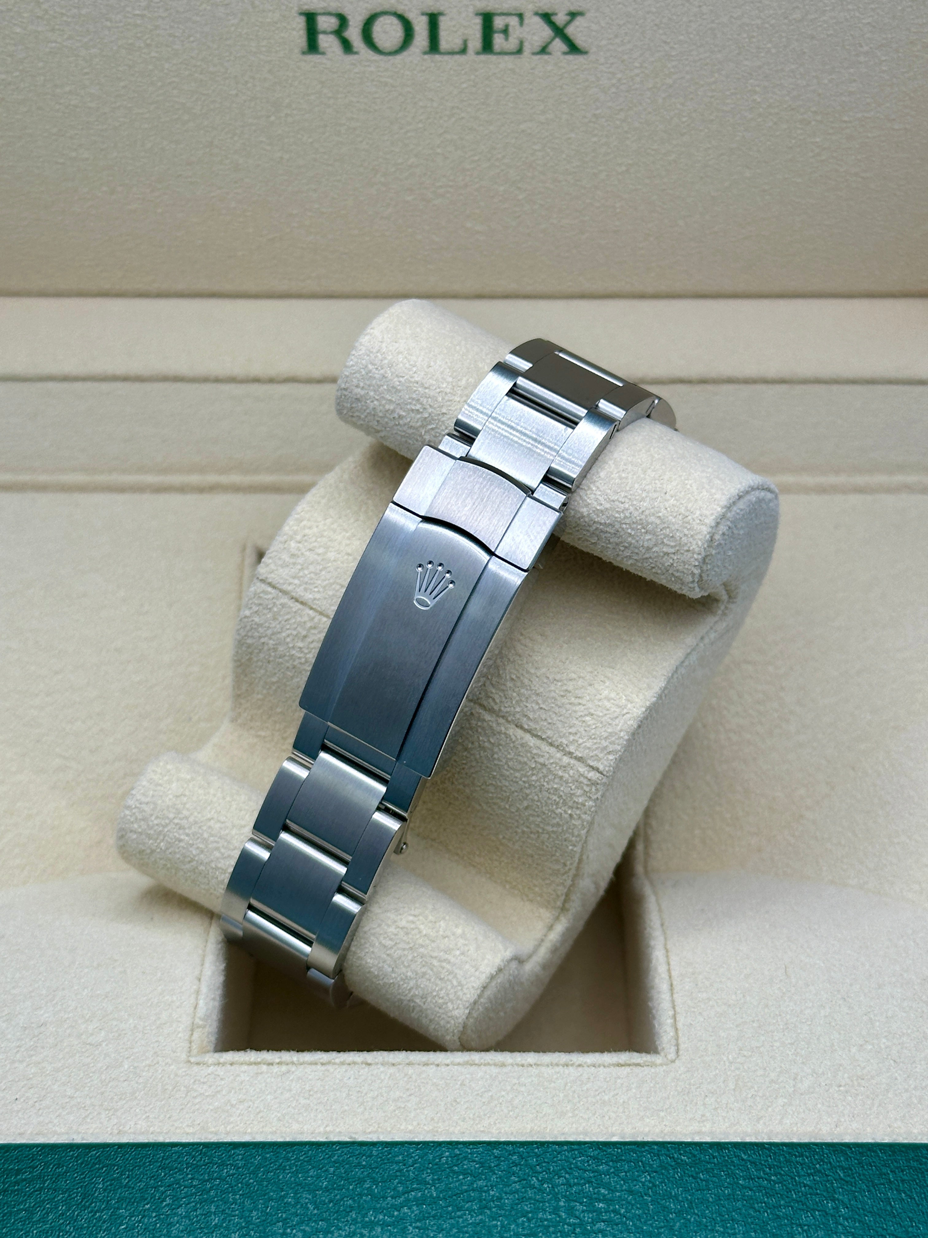 Rolex Oyster Perpetual 41 Turquoise Blue Celebration-motif Dial Stainless Steel Oyster 124300