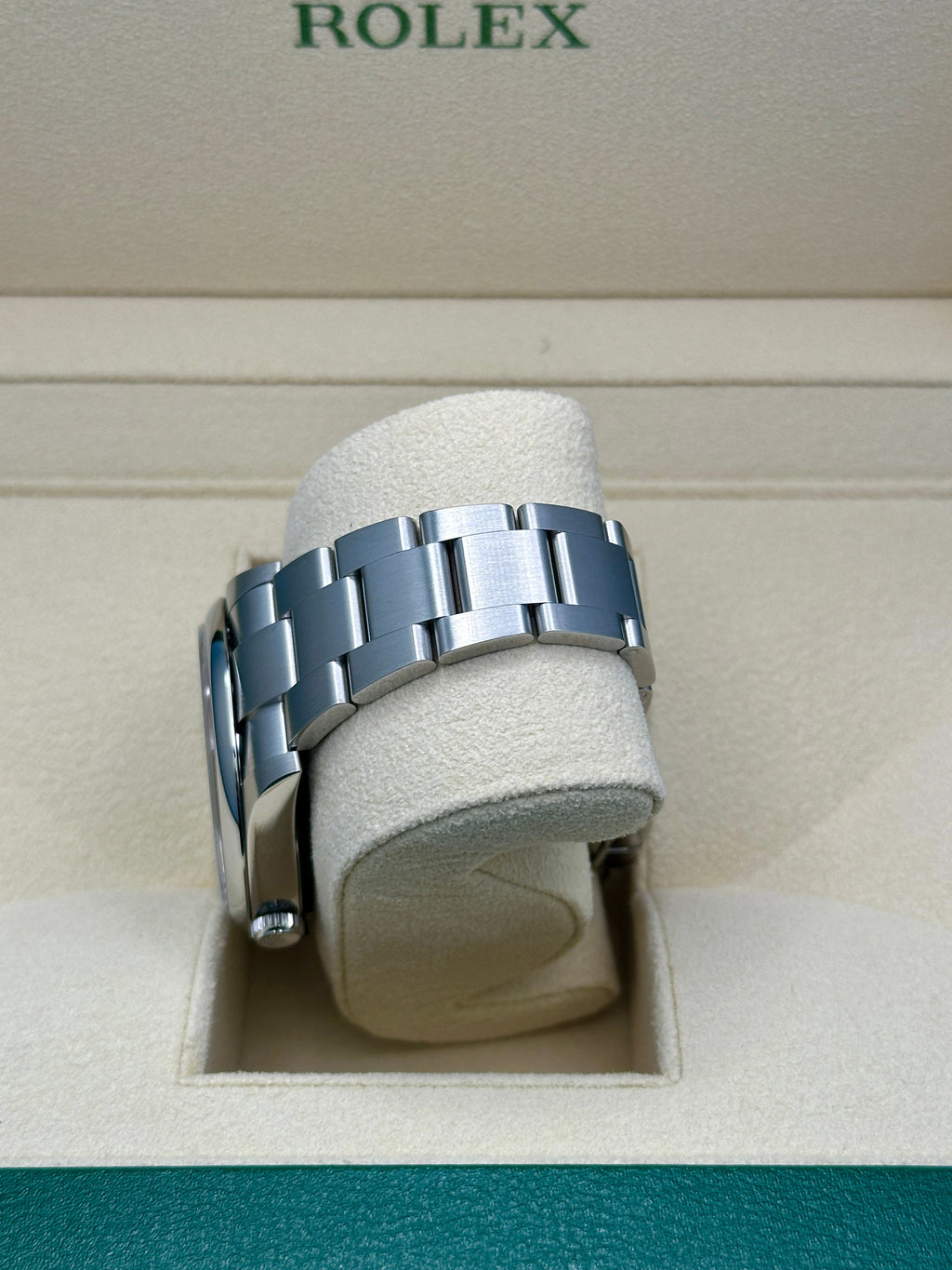 Rolex Oyster Perpetual 41 Turquoise Blue Celebration-motif Dial Stainless Steel Oyster 124300