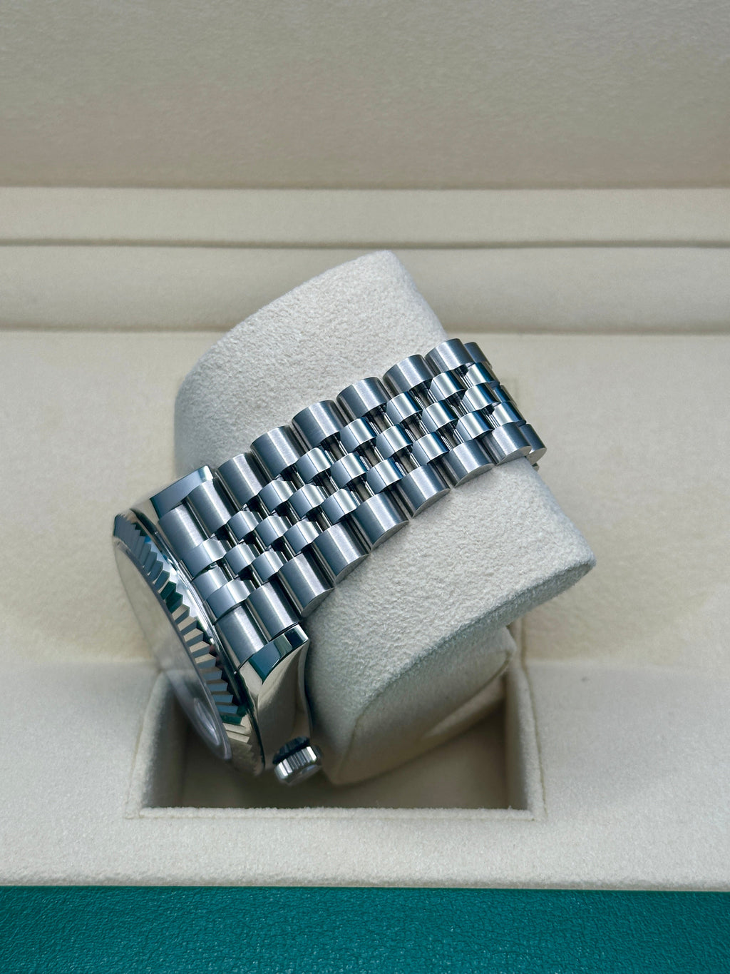 Rolex Sky Dweller 42 Mint Green Dial Stainless Steel Jubilee Mens  336934