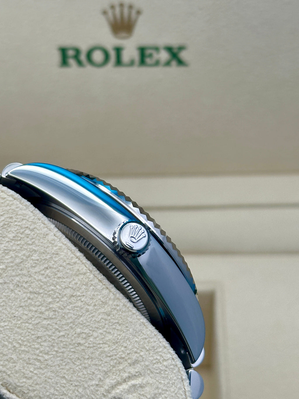 Rolex Sky Dweller 42 Mint Green Dial Stainless Steel Jubilee Mens  336934