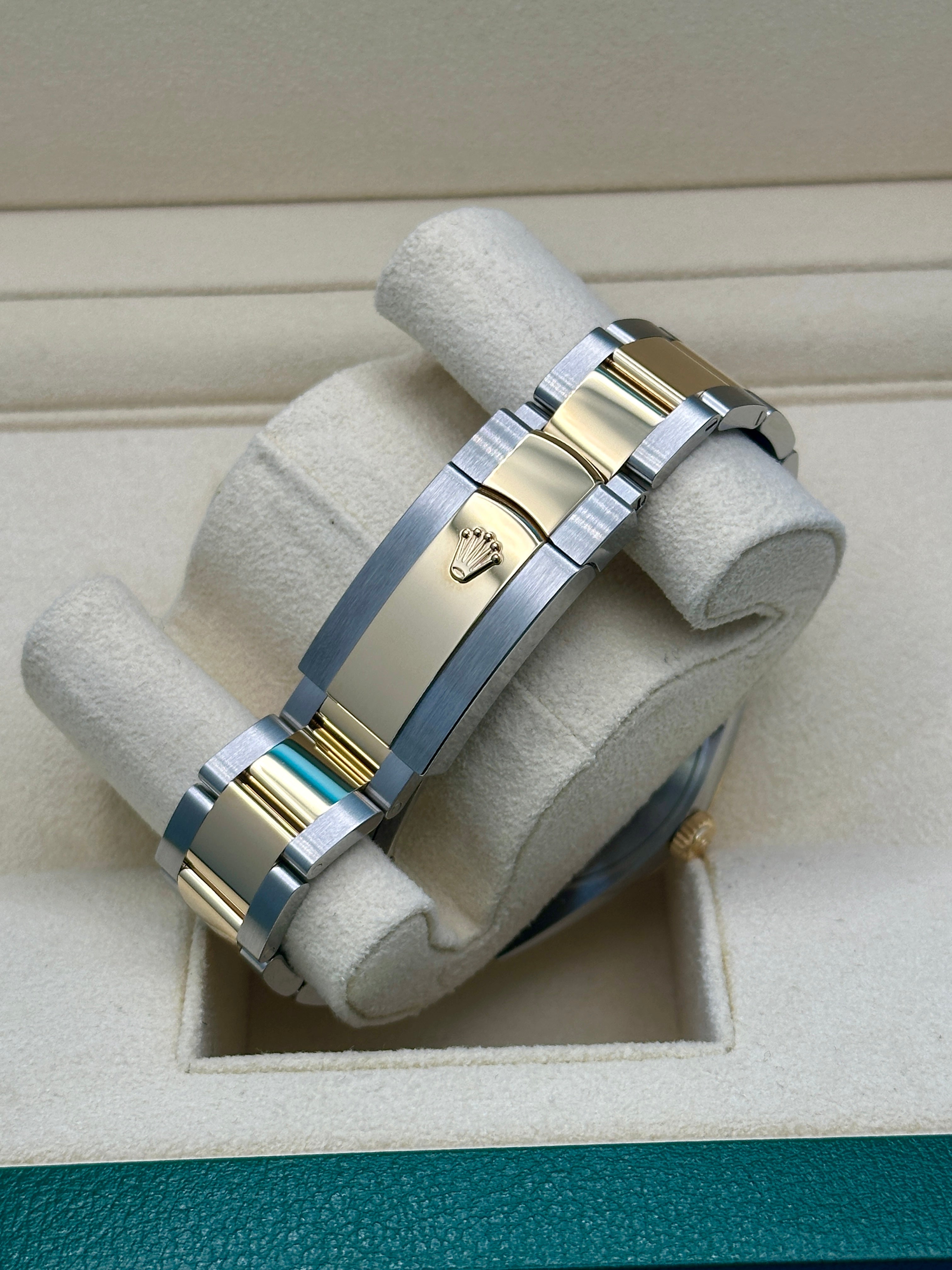 Rolex Steel and Yellow Gold Rolesor Datejust 41  - Champagne Index Dial - Oyster Bracelet - 126333 chio