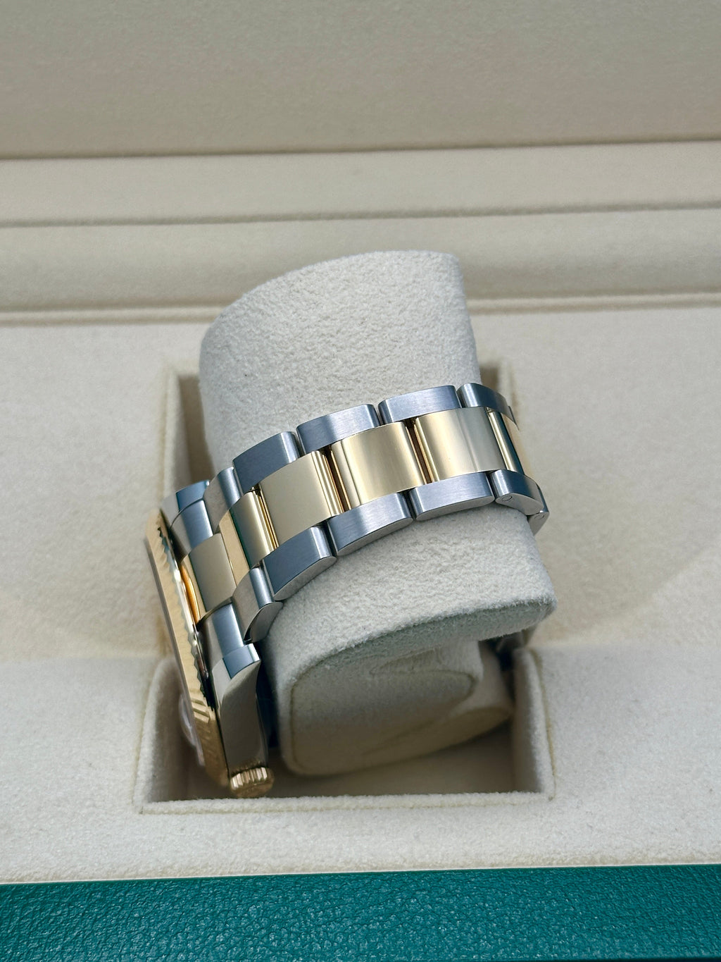 Rolex Steel and Yellow Gold Rolesor Datejust 41  - Champagne Index Dial - Oyster Bracelet - 126333 chio