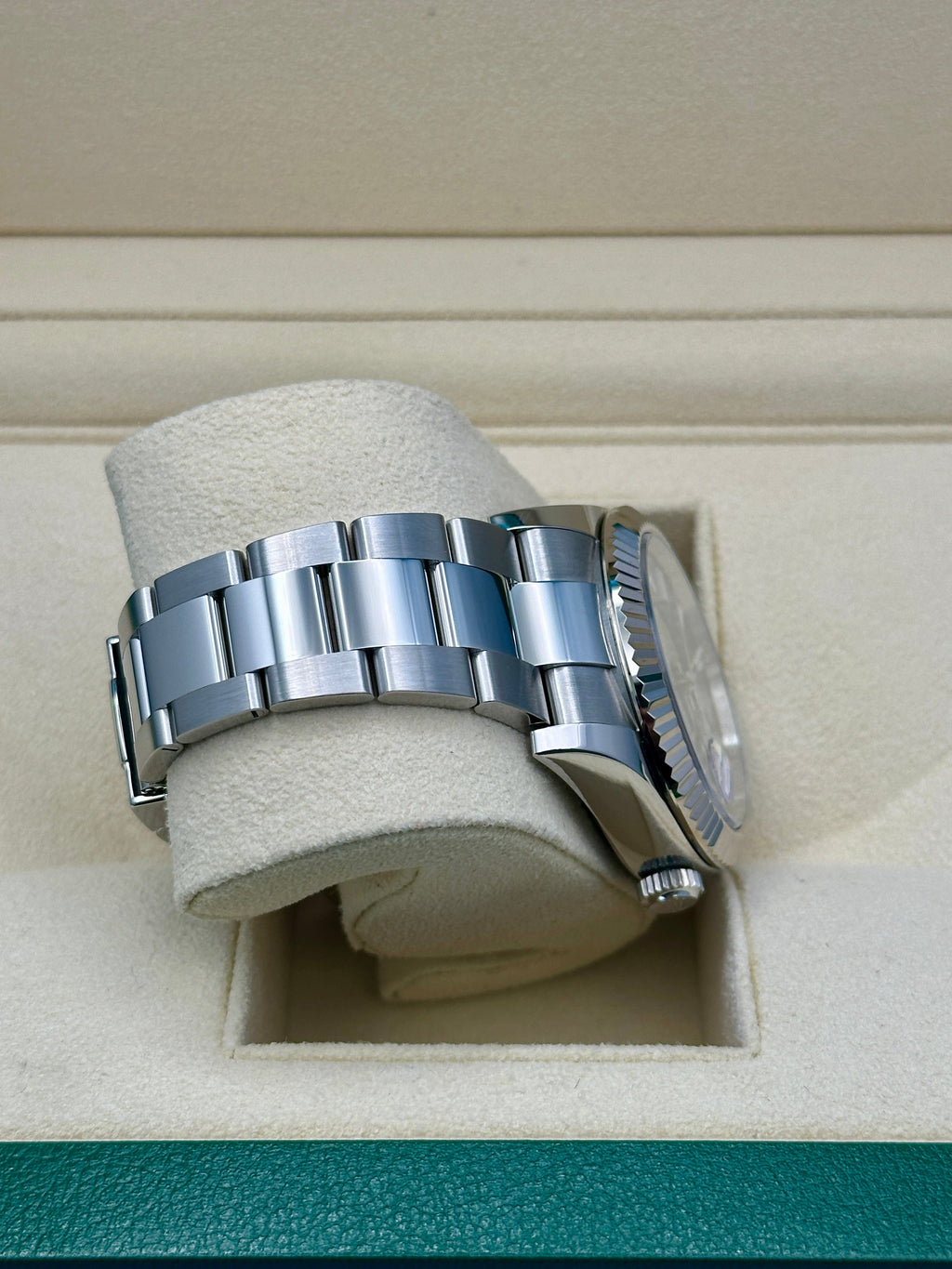 Rolex Sky Dweller 42 Mint Green Dial Stainless Steel Oyster Mens  336934
