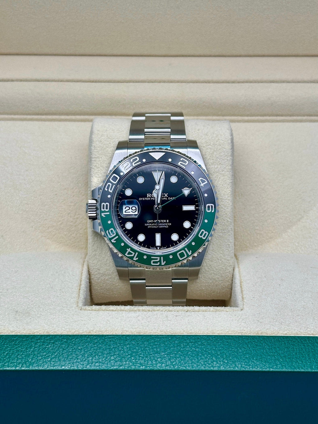 Rolex Oystersteel "Sprite" GMT-Master II  - Bidirectional Rotatable 24-Hour Graduated Bezel - 126720vtnr