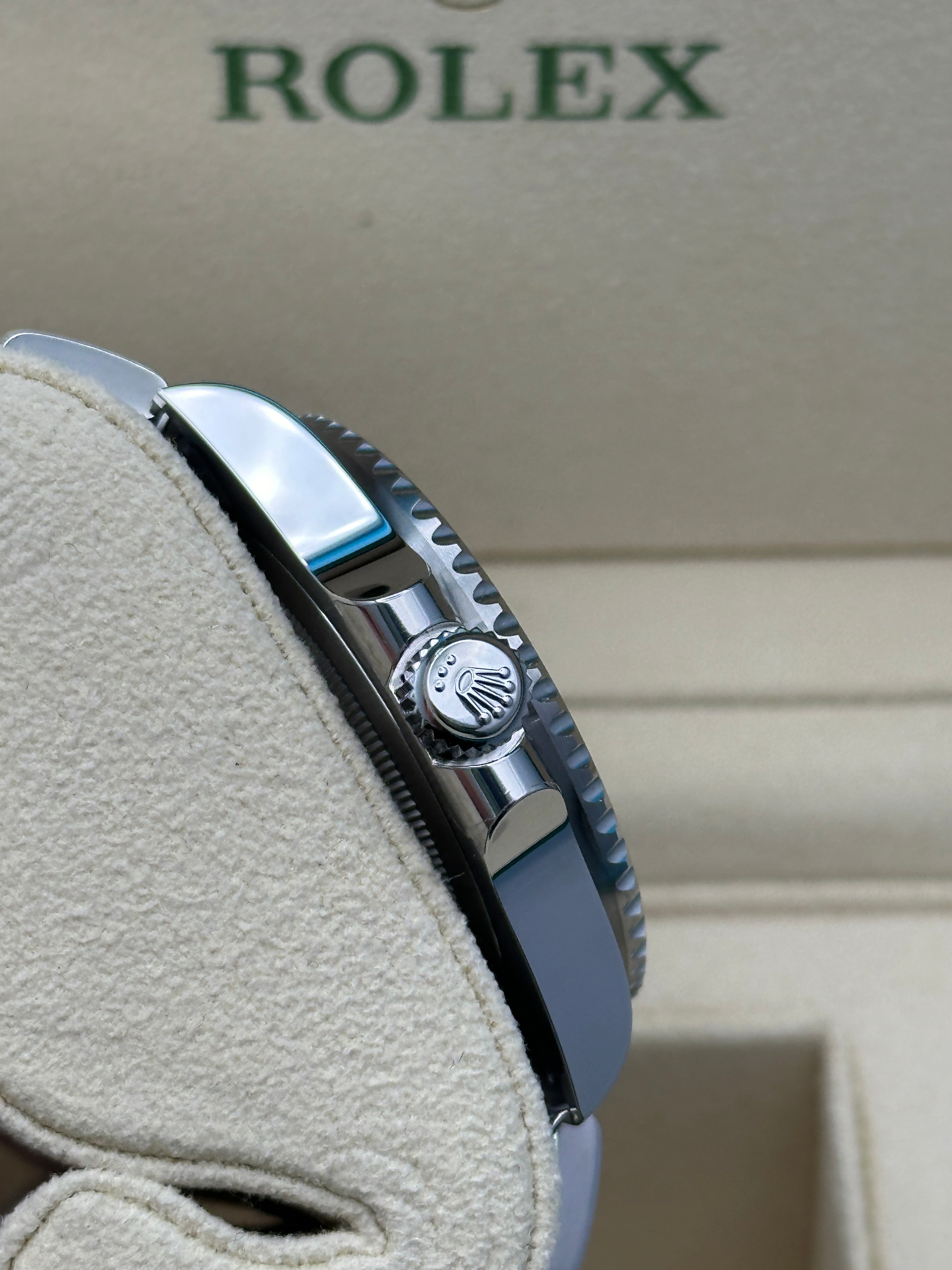 Rolex Oystersteel "Sprite" GMT-Master II  - Bidirectional Rotatable 24-Hour Graduated Bezel - 126720vtnr