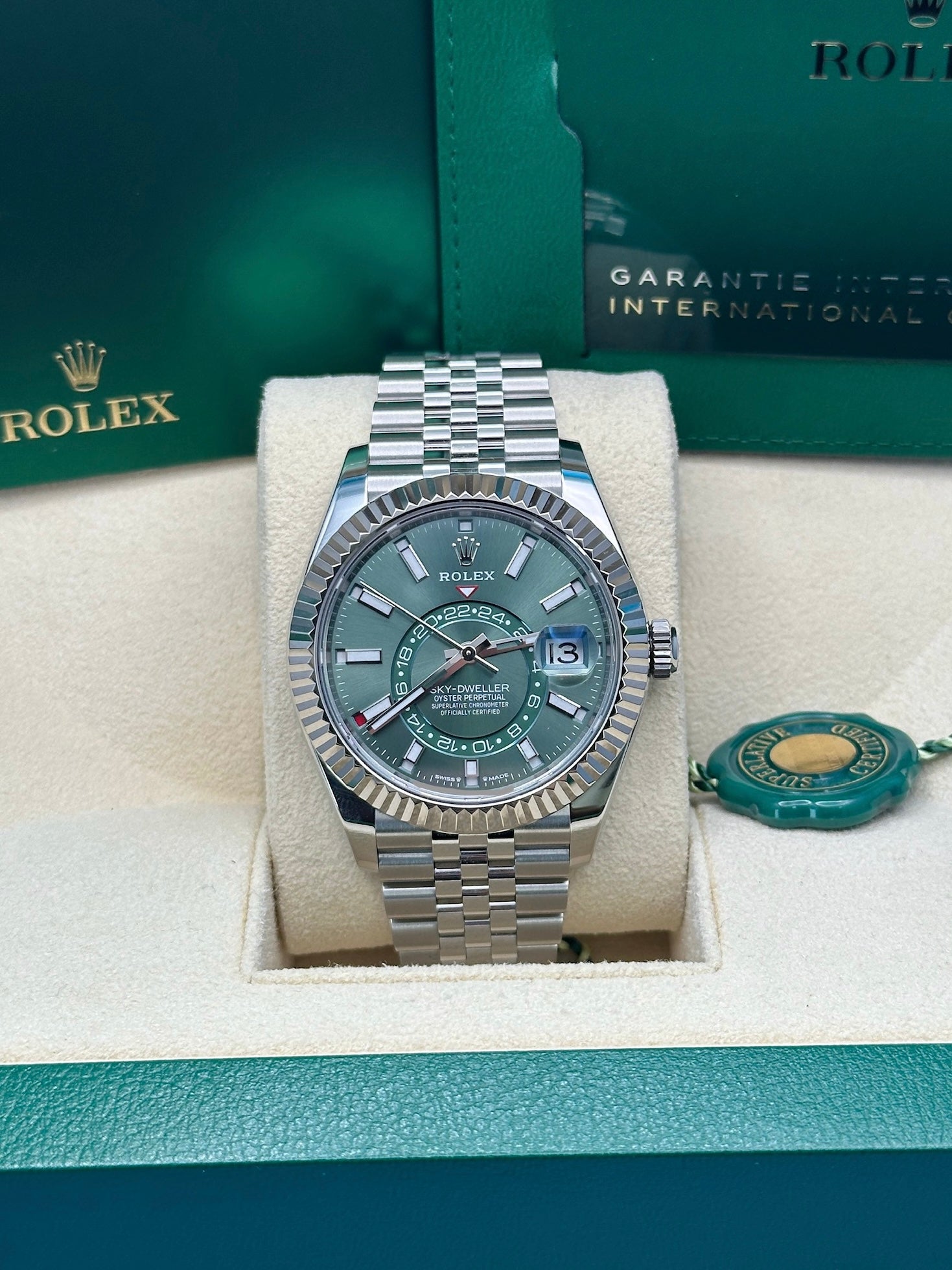 Rolex Sky Dweller 42 Mint Green Dial Stainless Steel Jubilee Mens  336934