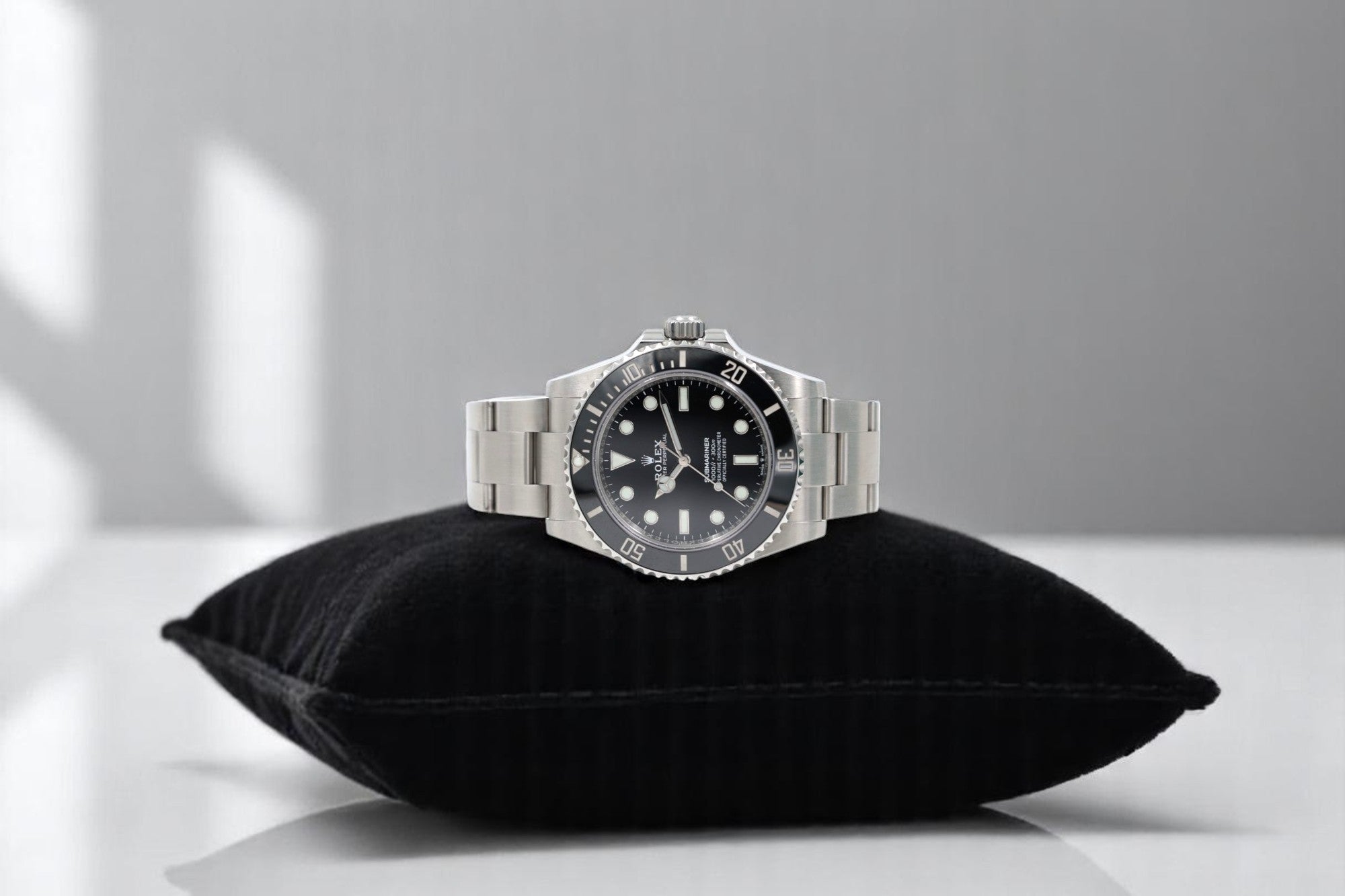 Rolex - Submariner - Dial Black - 124060 - 2022