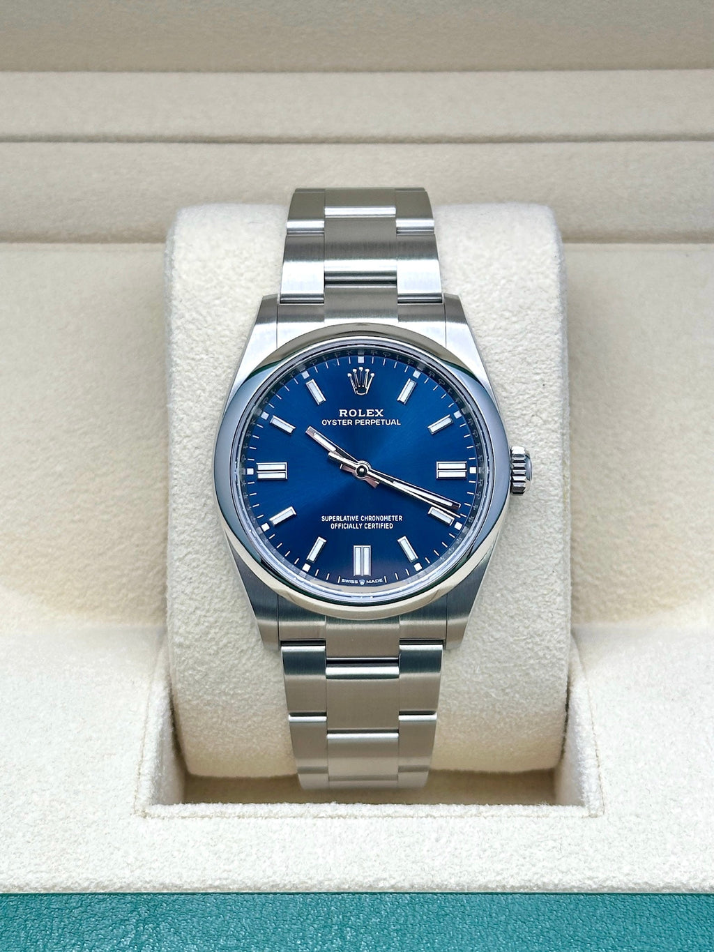 Rolex Oyster Perpetual 36  - Blue Index Dial - Oyster Bracelet - 126000 bluio