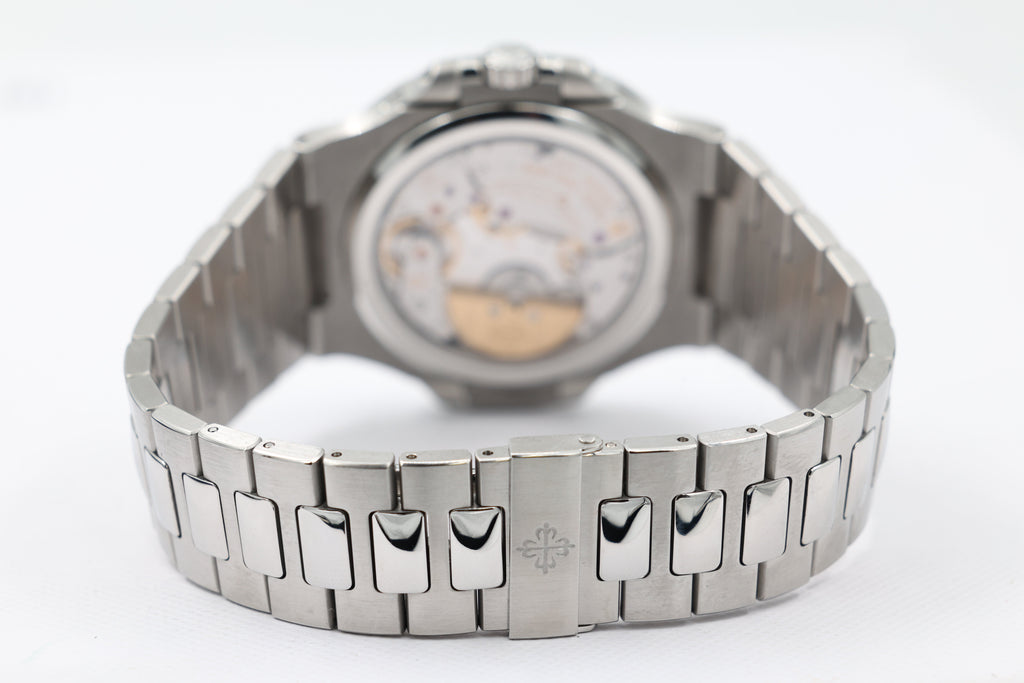 Patek Philippe - Nautilus - Blue Dial - 5712/1A-001 - 2022