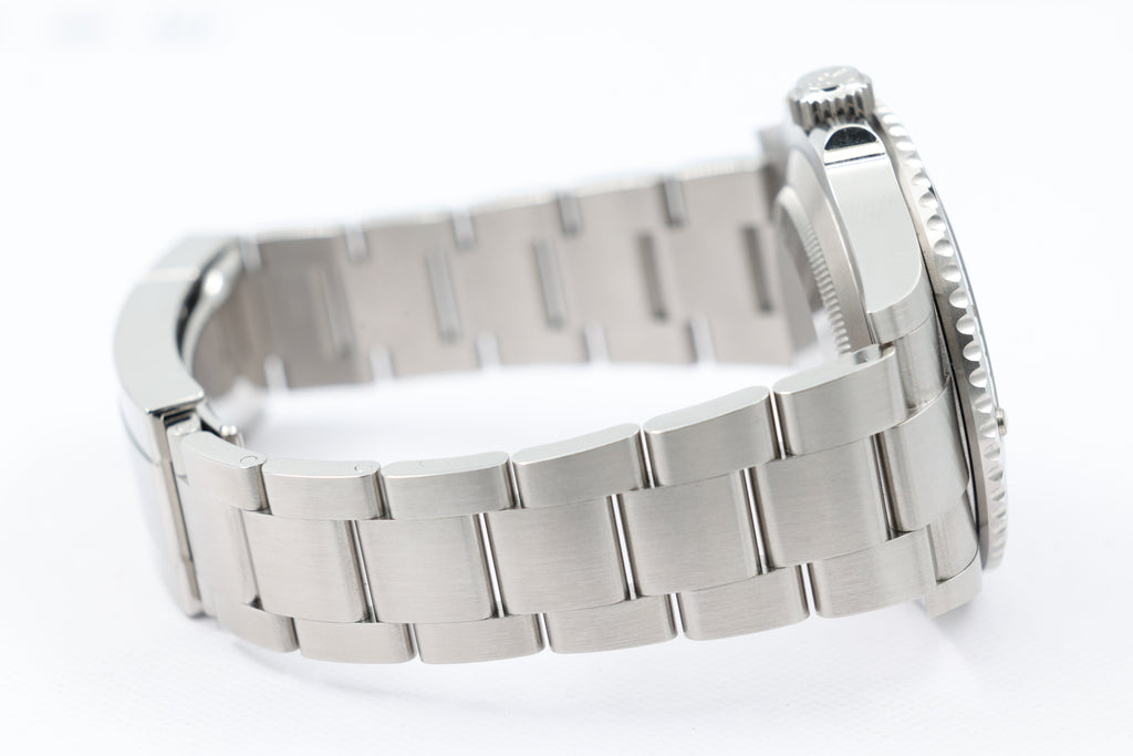 Rolex - Submariner Date - "Starbucks" - 126610LV - 2025