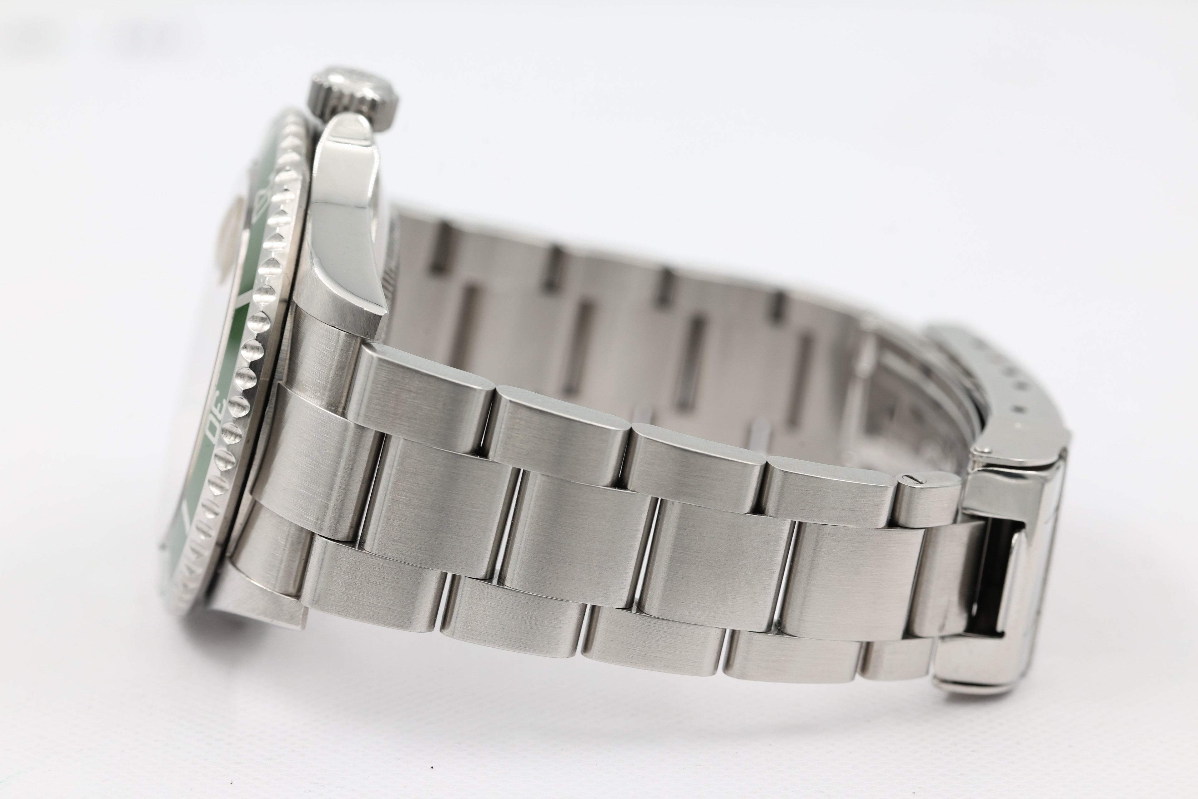 Rolex - Submariner Date - "Kermit" - 16610LV - 2007
