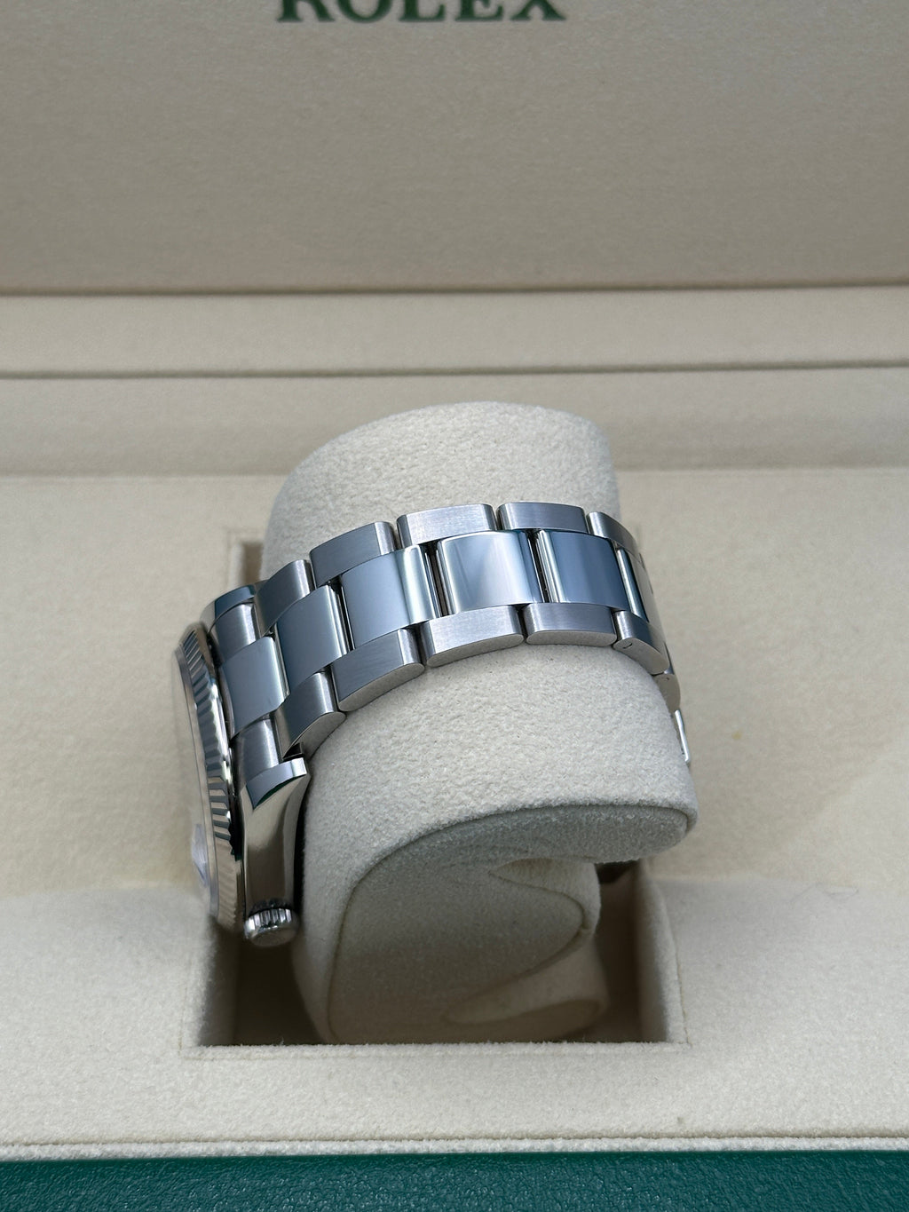 Rolex Steel Datejust 36  - Blue Index Dial - Oyster Bracelet - 126234 blio