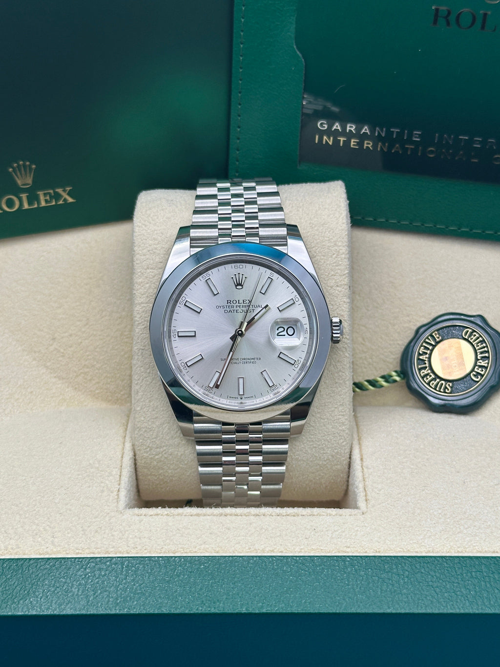 Rolex Steel Datejust 41  - Smooth Bezel - Silver Index Dial - Jubilee Bracelet - 126300 sij
