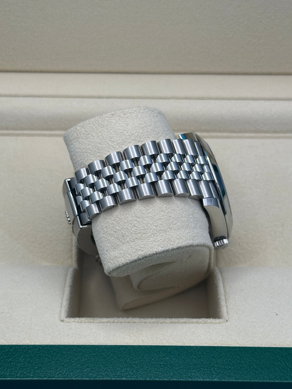Rolex Steel Datejust 41  - Smooth Bezel - Blue Roman Dial - Jubilee Bracelet - 126300 blrj