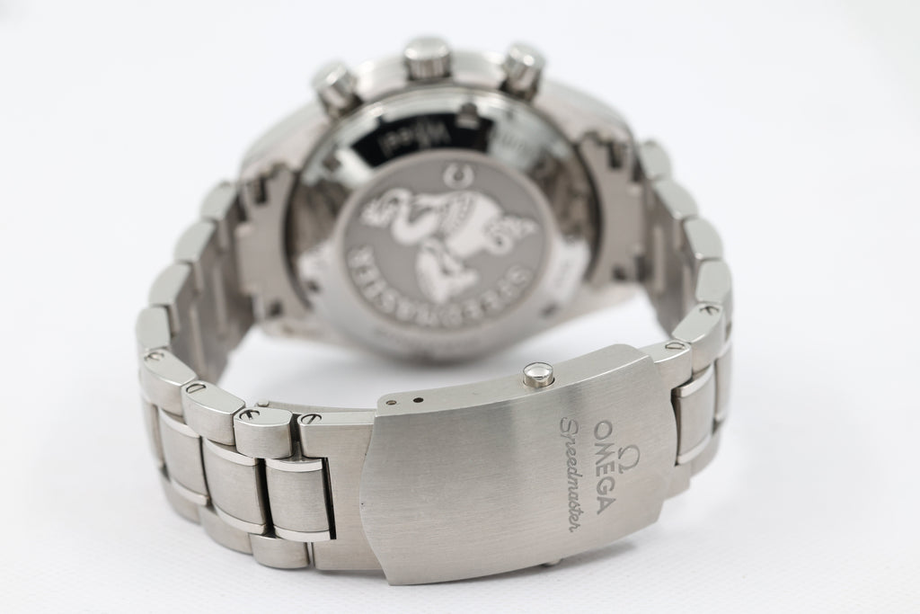 Omega - Speedmaster Racing - Black & White Dial - 326.30.40.50.01.002