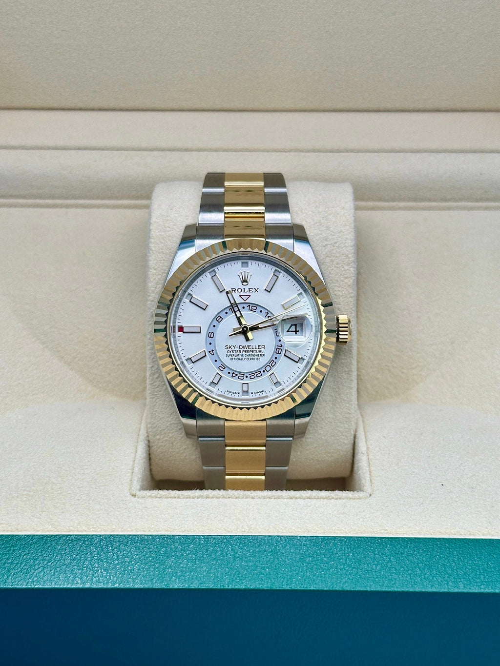 Rolex Sky Dweller 42 White Dial Yellow Gold Stainless Steel Oyster Mens  336933