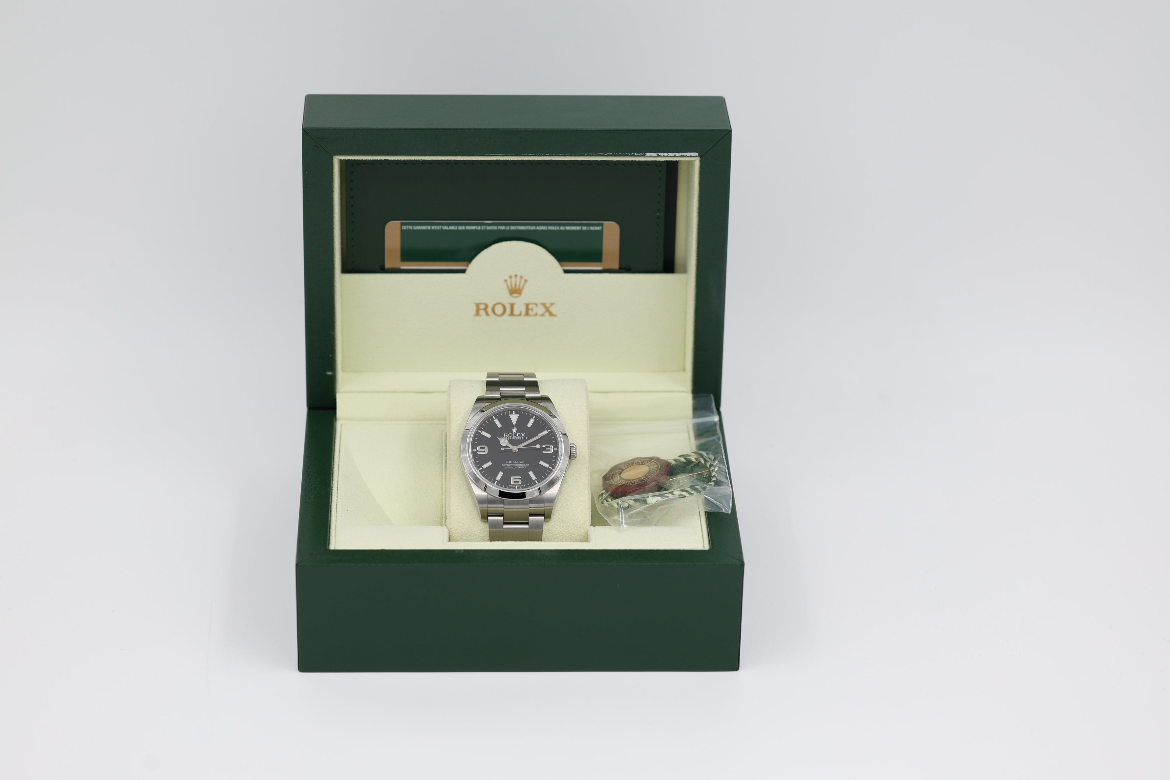 Rolex - Explorer - Dial Black - 214270 - 2011