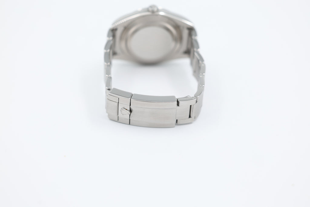 Rolex - Explorer - Dial Black - 214270 - 2011