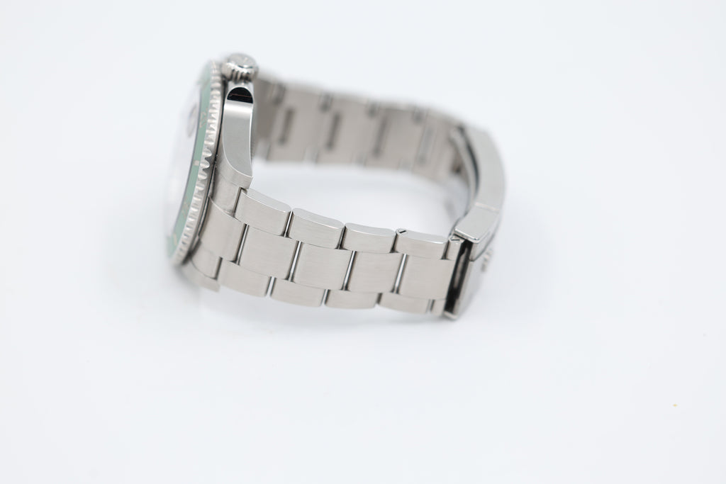 Rolex - Submariner - Starbucks - 126610LV - 2024